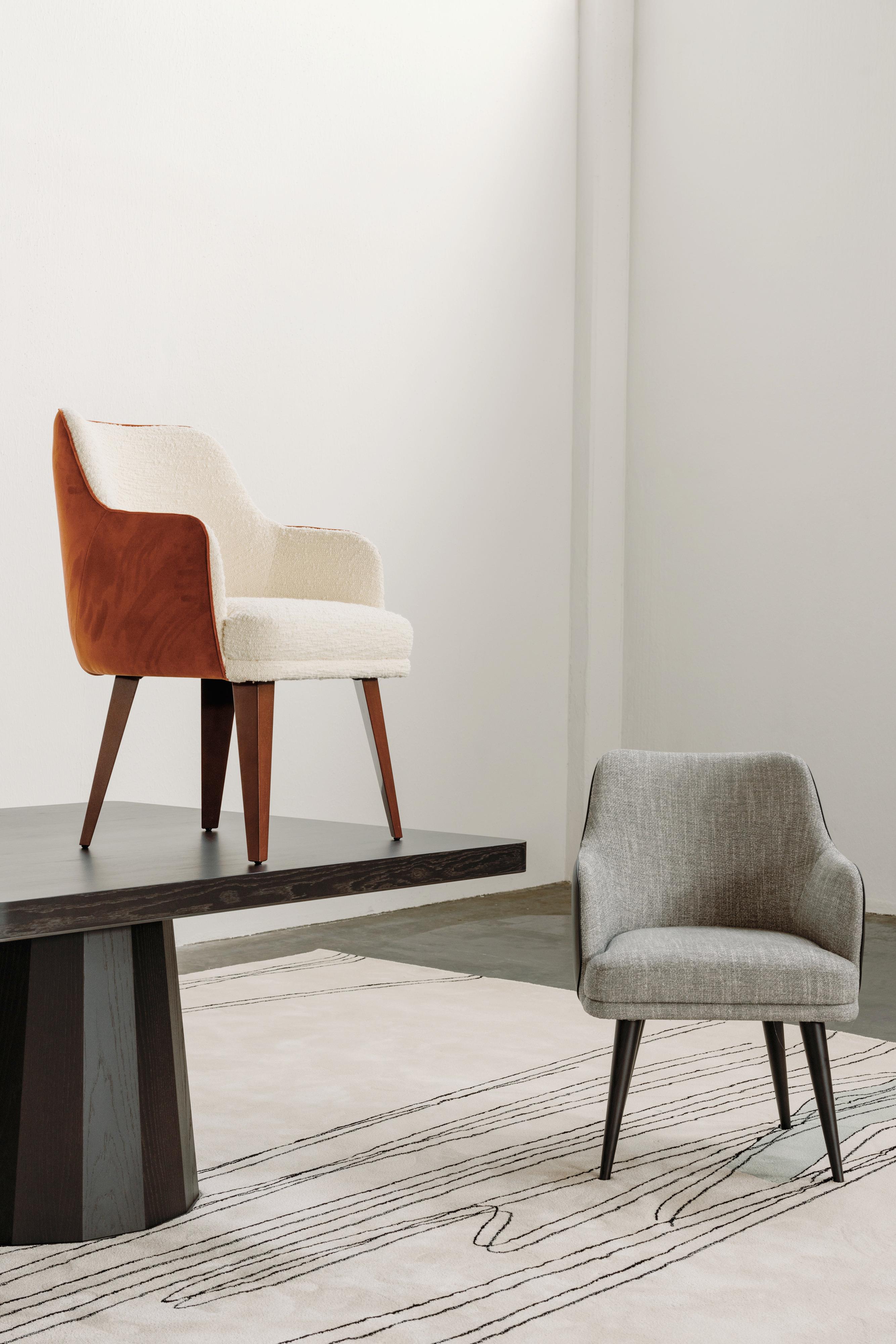 Moderne Margot-Esszimmerstühle, schwarzes Ledergrau, handgefertigt Portugal von Greenapple im Angebot 3