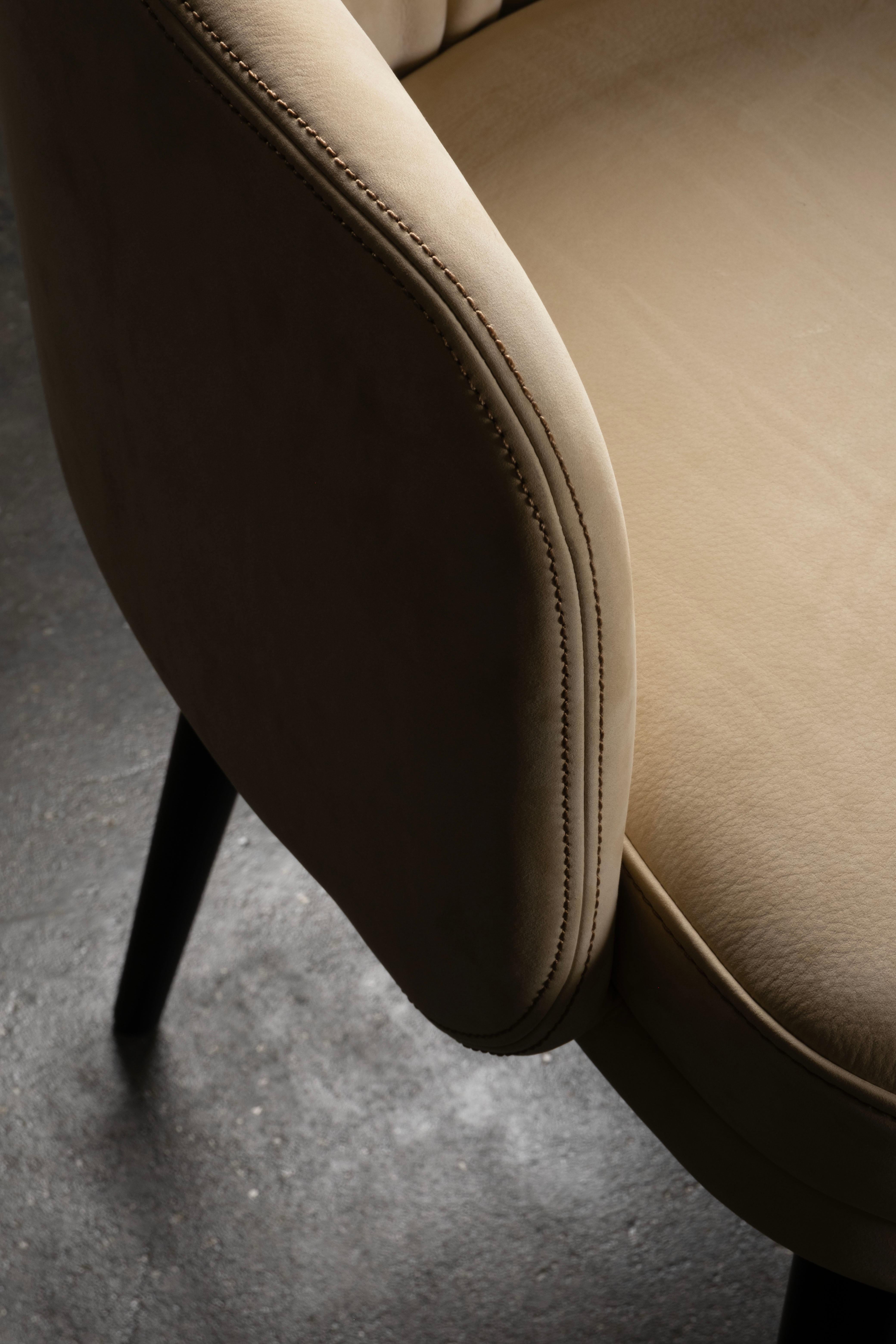 Chaises de salle à manger modernes Margot, cuir nubuck, fabriquées à la main au Portugal par Greenapple en vente 6