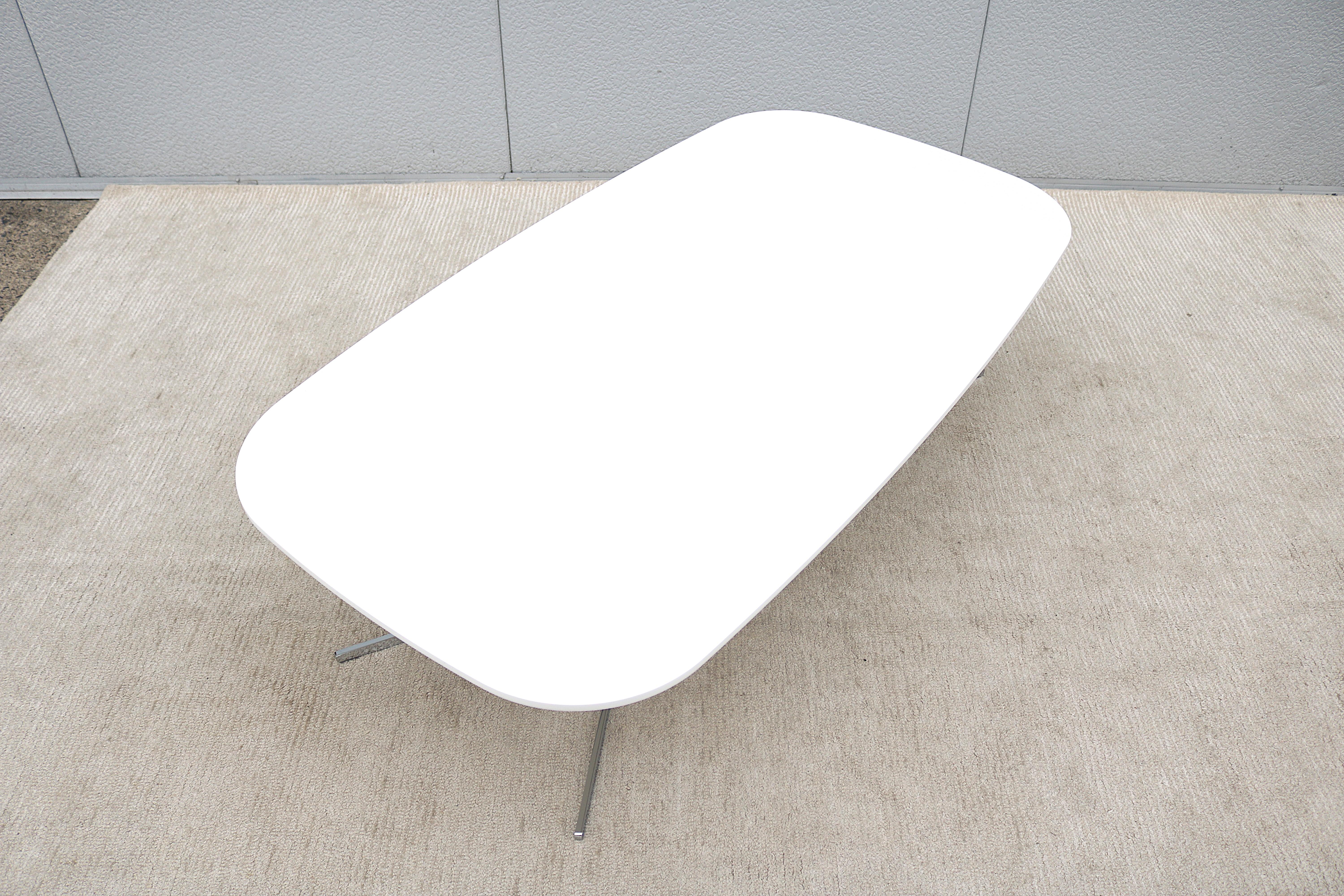 Modern Mario Ruiz for Studio TK Envita Rectangular White Corian Top Coffee Table For Sale 9