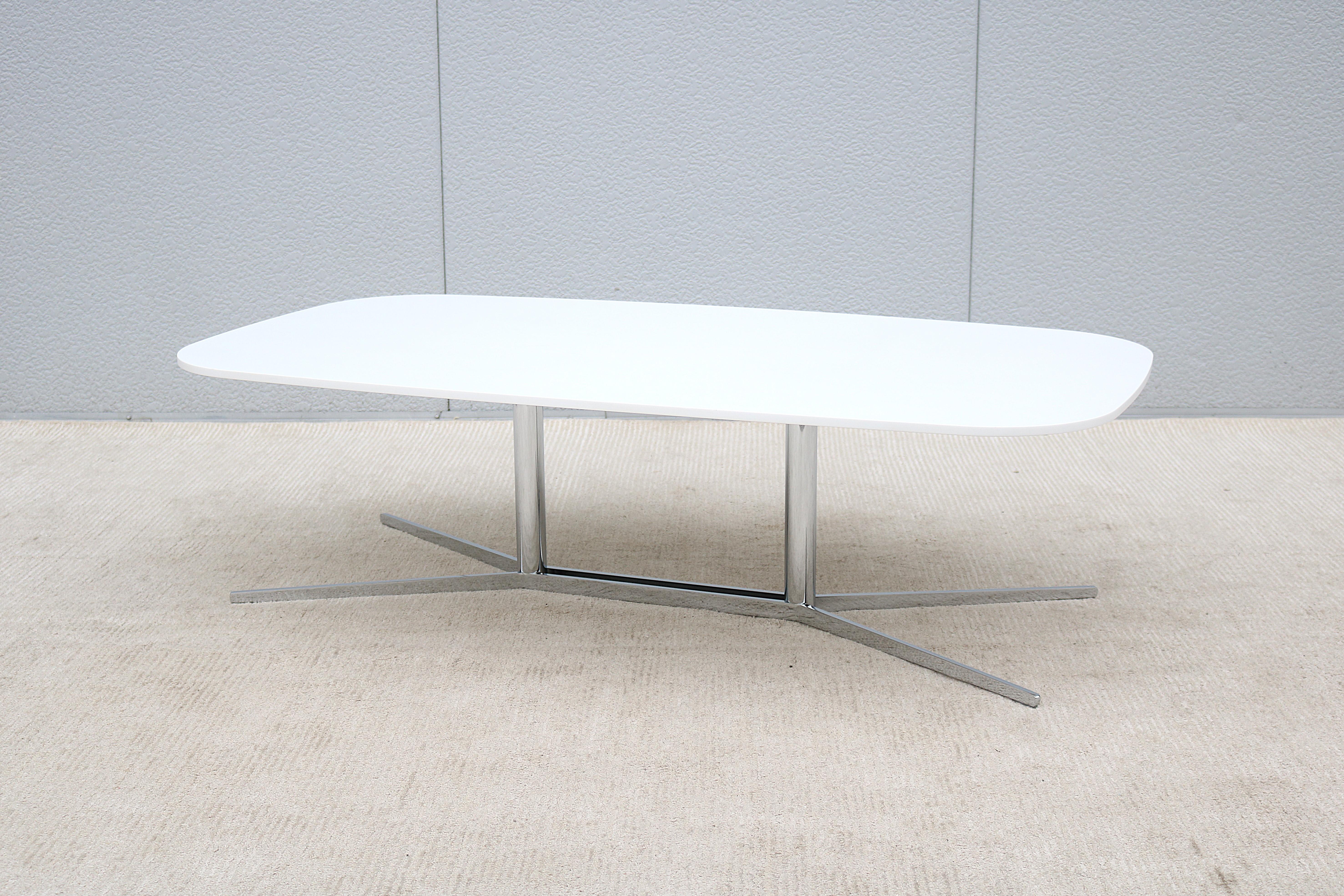 Modern Mario Ruiz for Studio TK Envita Rectangular White Corian Top Coffee Table For Sale 2