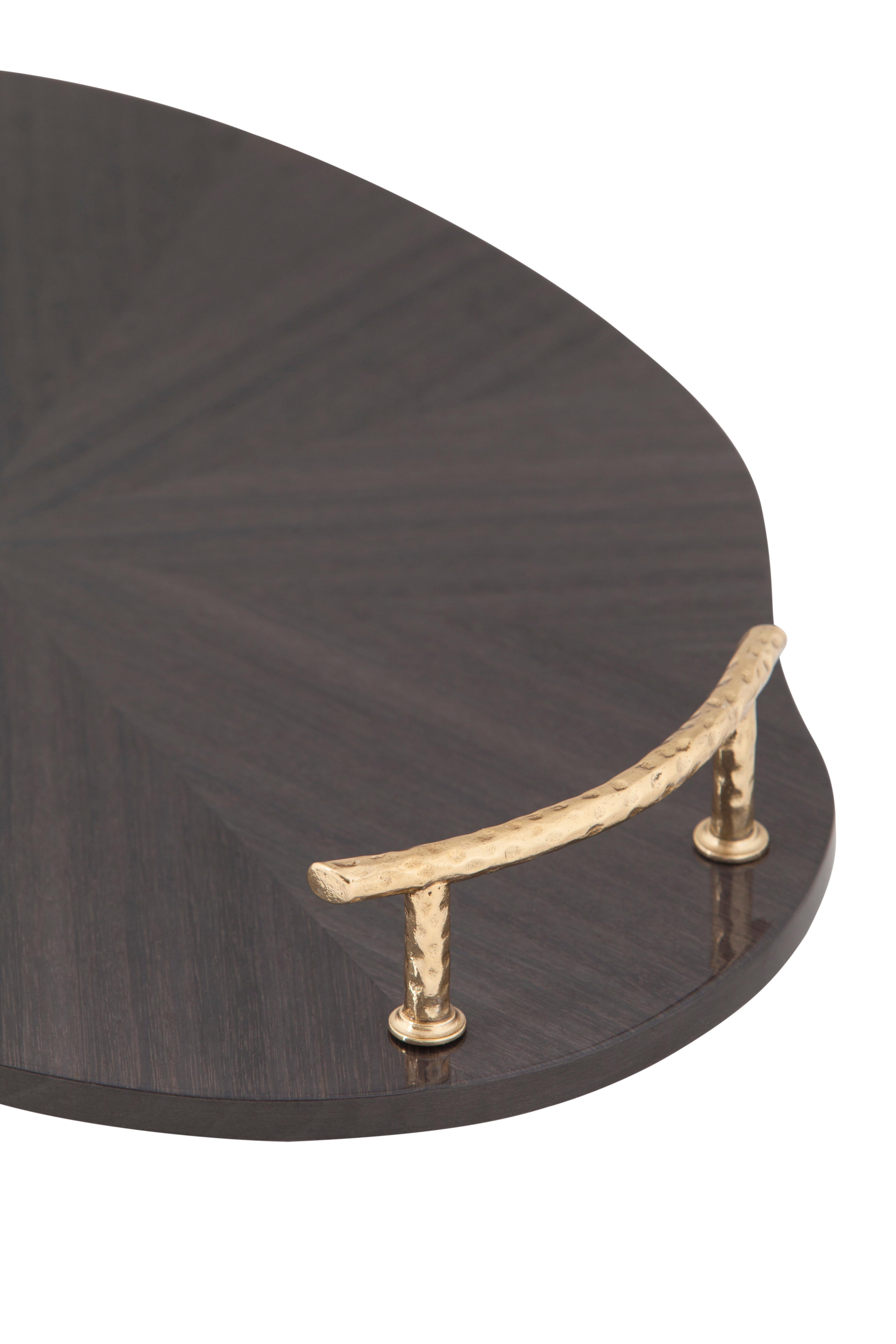 Serving Tray Sakai, Lusitanus Home Collection, Handcrafted in Portugal - Europe by Lusitanus Home.

Handcrafted with precision and care, the Sakai serving tray presents the art of marquetry in its most refined form, where high-quality wood veneers