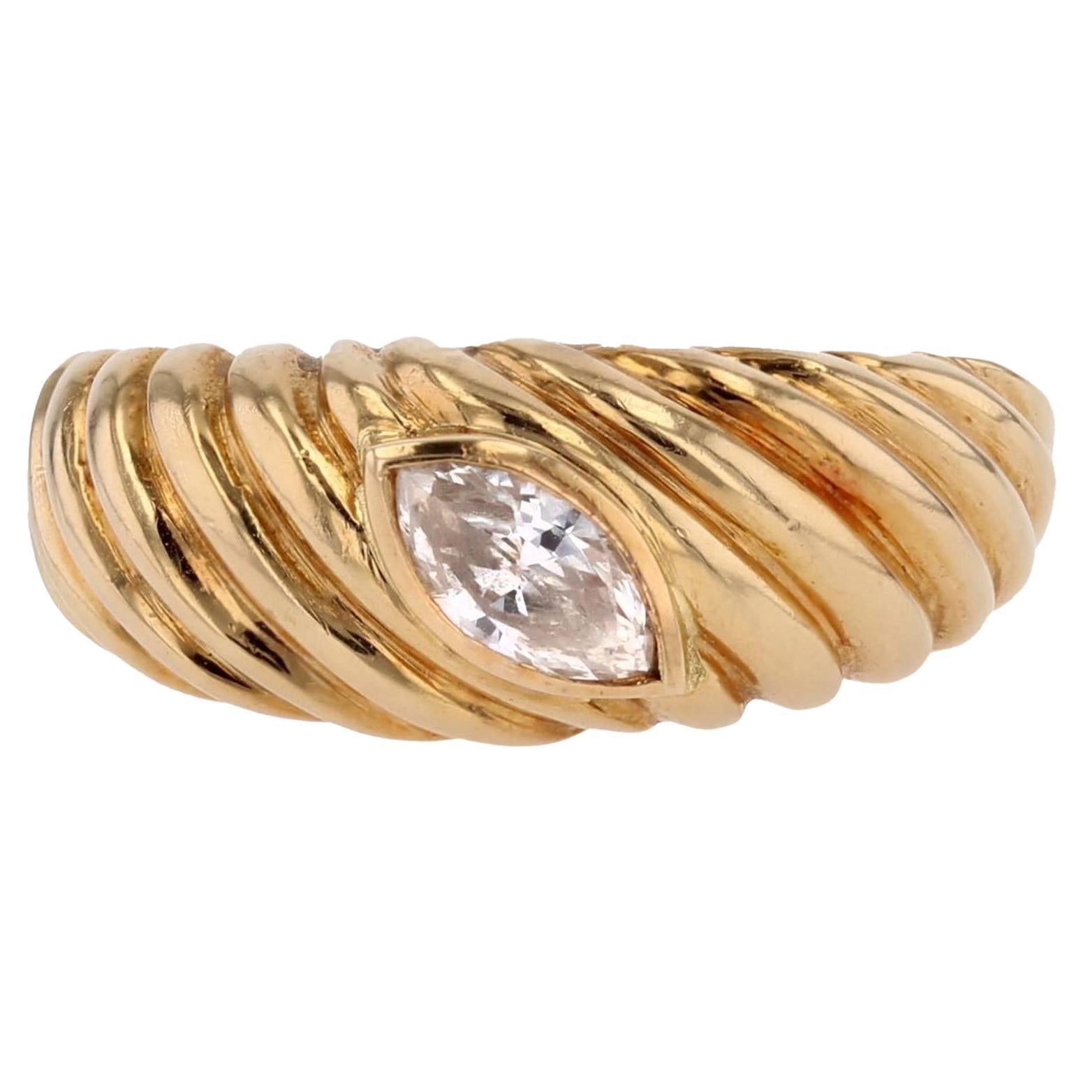 Bague moderne en or jaune 18 carats avec diamants taille marquise