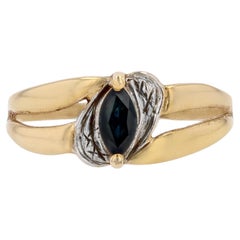 Moderner Marquise Saphir 18 Karat Gelbweißgold Ring