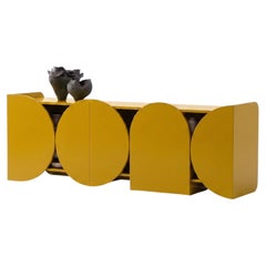 Modern Matte Lacquered Sideboard Buffet Cabinet Mogg Shape RAL1005 Bauhaus Style