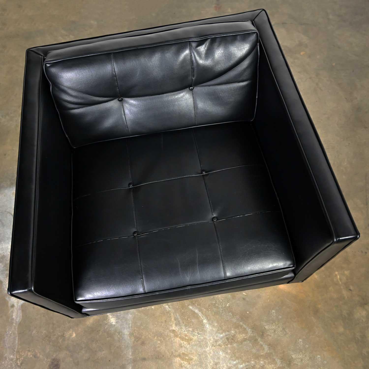 Modern Maurice Villency Black Vinyl Faux Leather Button Back Cube Club Chair For Sale 10