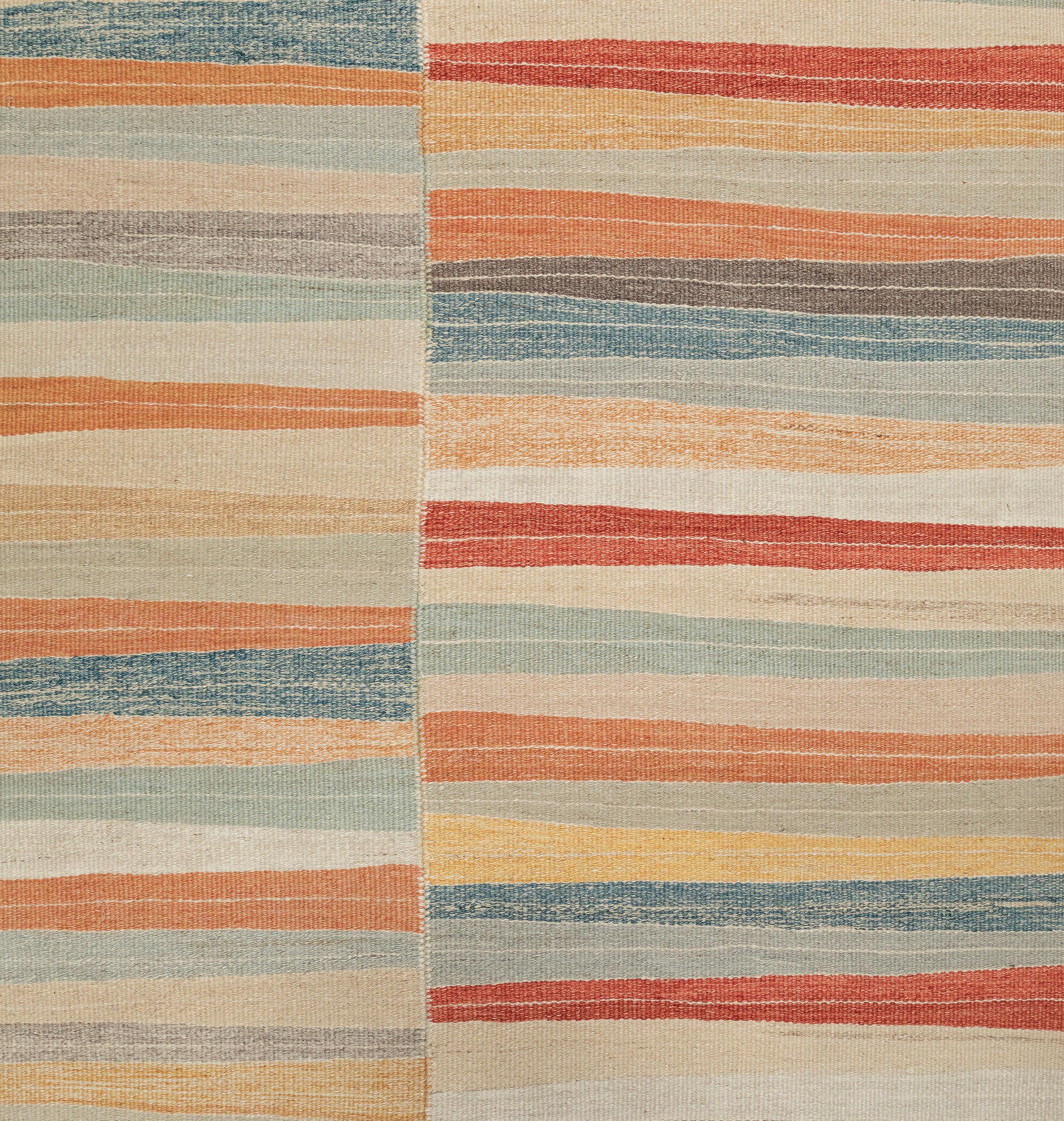 Kilim moderno di Mazandaran - Lana tessuta a mano con tinture biologiche vegetali in vendita 5