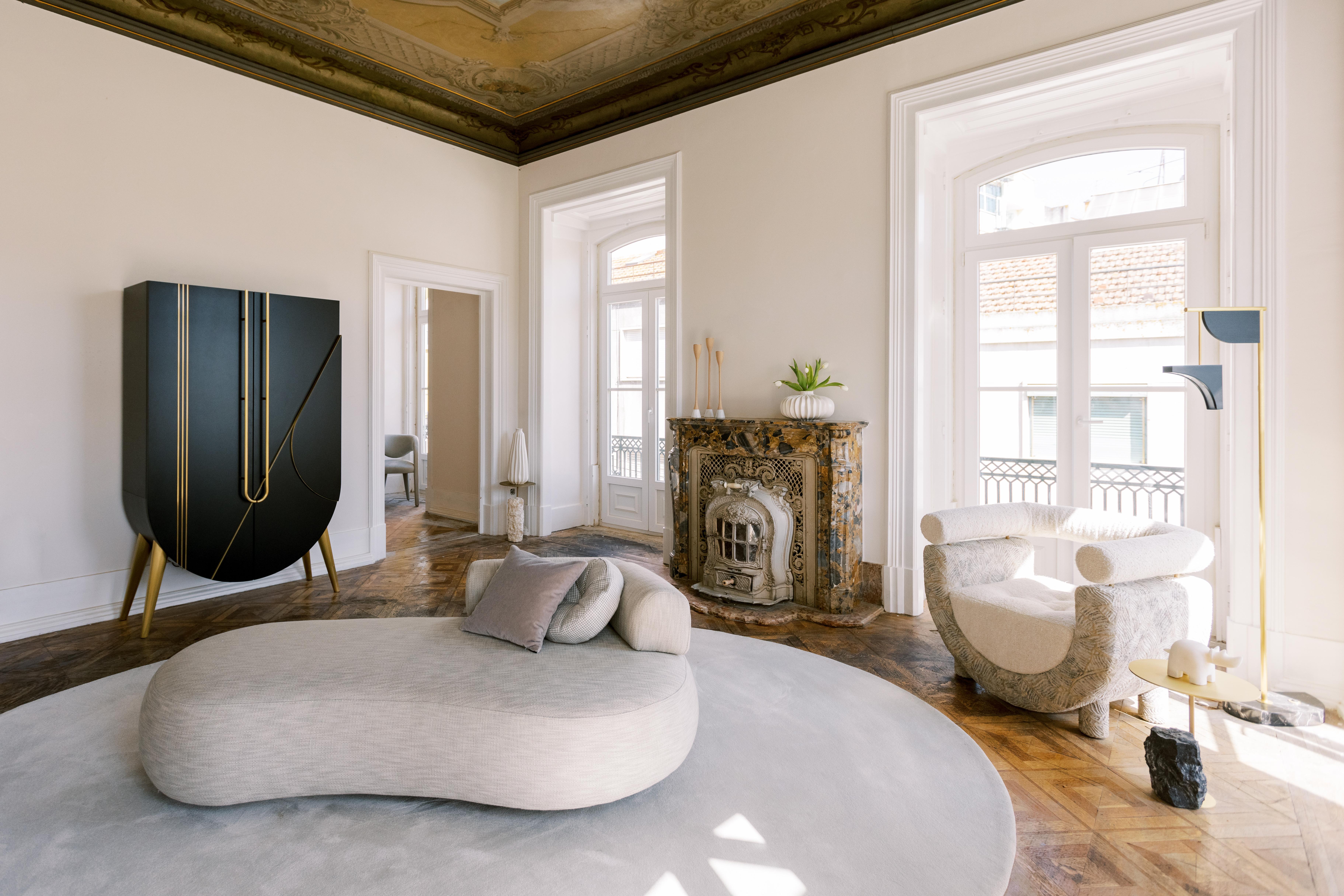 Sillón Moderno Mel, Terciopelo Bouclé Perlado, Hecho a Mano en Portugal por Greenapple Cepillado en venta