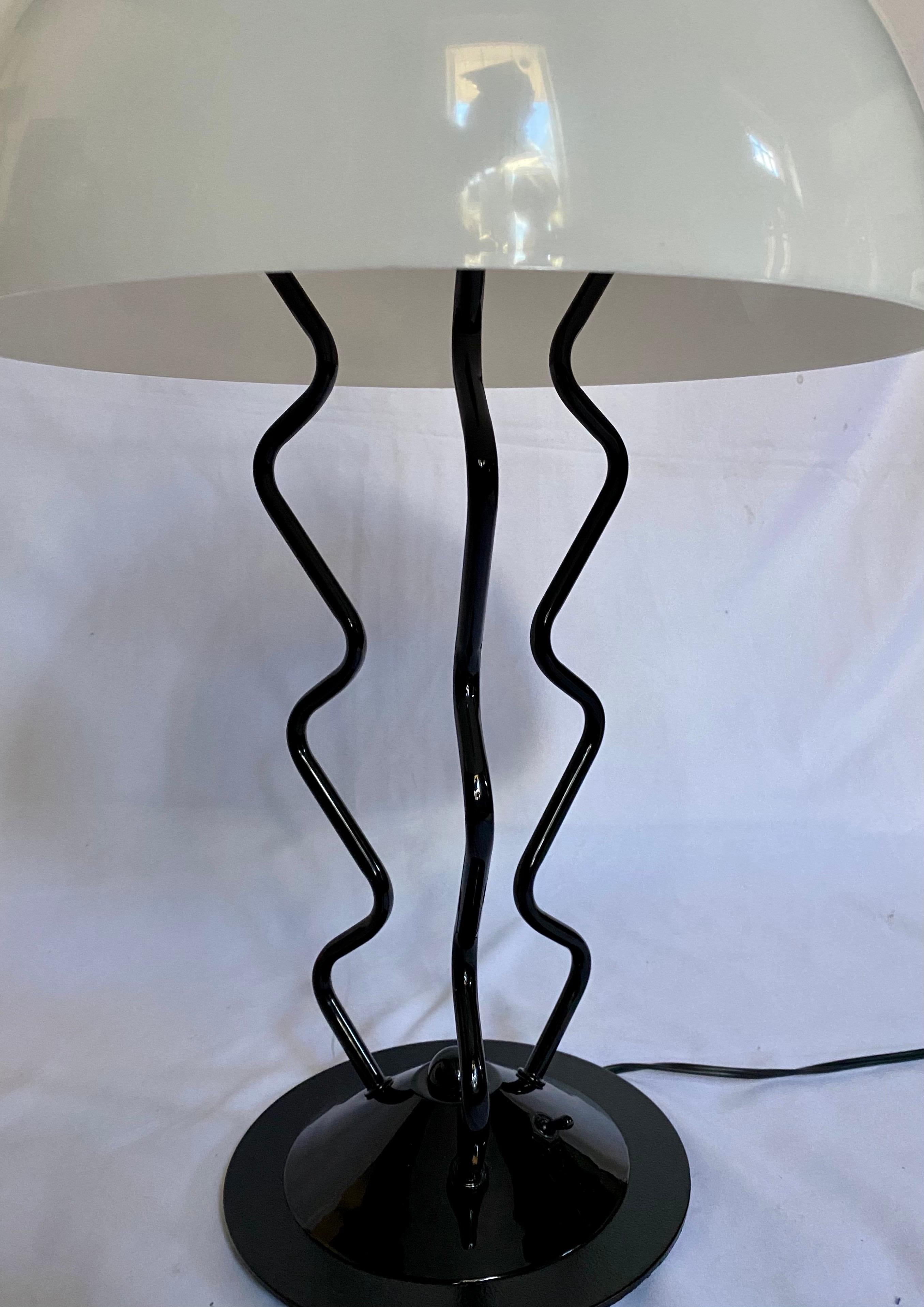 memphis style lamp