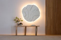 Moderner Menir Travertin, Eiche Konsolentisch, handgefertigt von Greenapple