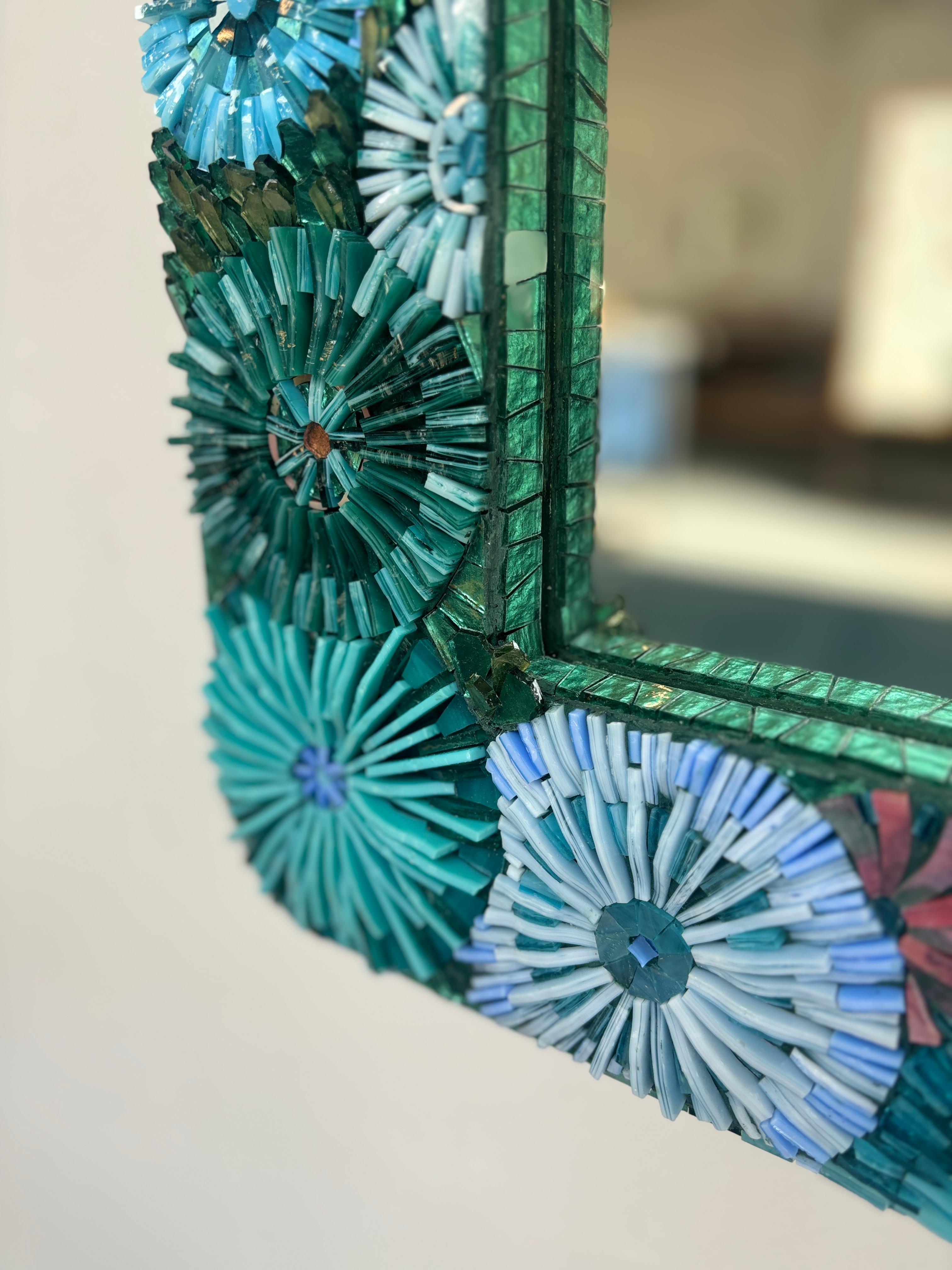 Espejo moderno con mosaico de sirena by Ercole Home Moderno en venta