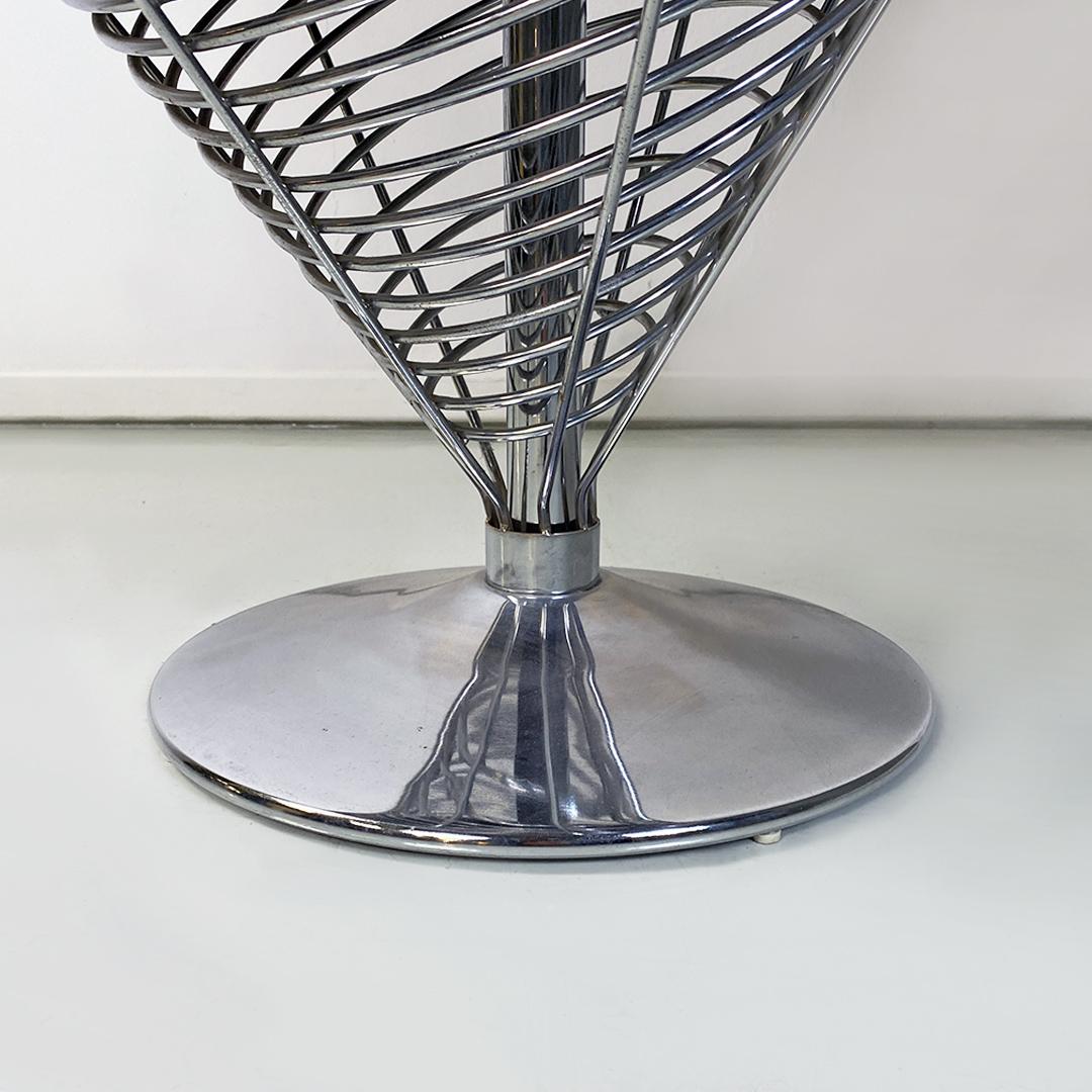 Modern Metal, Leather V-Chair 8800 Armchair by Verner Panton, Fritz Hansen 1980s 6