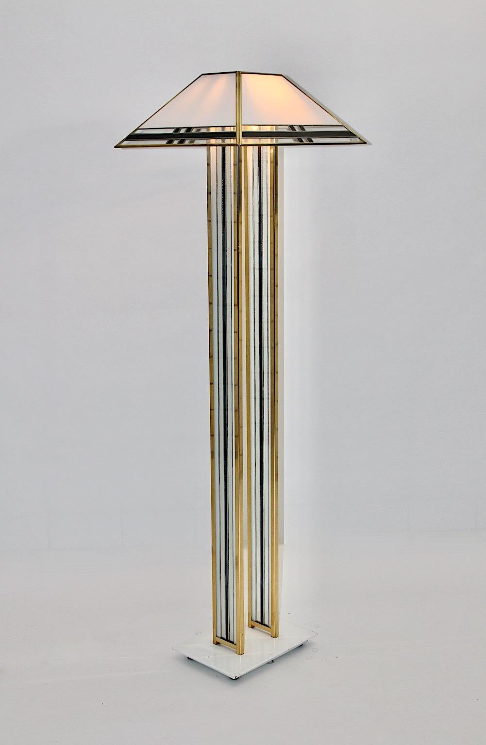 Hollywood Regency Modern Metal Lucite Vintage Floor Lamp Albano Poli for Poliarte, 1970s, Italy For Sale