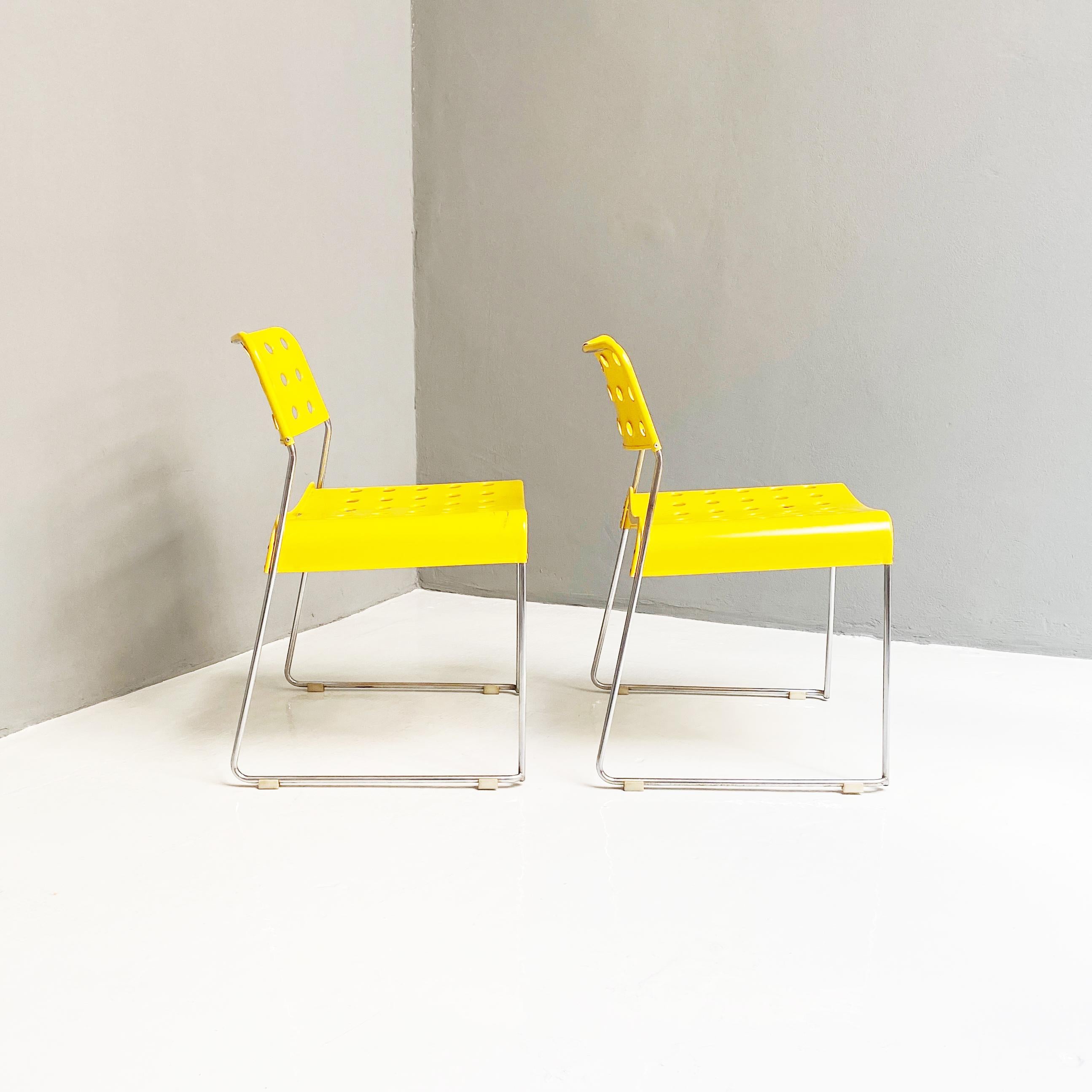 Modern metal Yellow chairs Omstak by Rodney Kinsman for Bieffeplast, 1970s In Good Condition In MIlano, IT