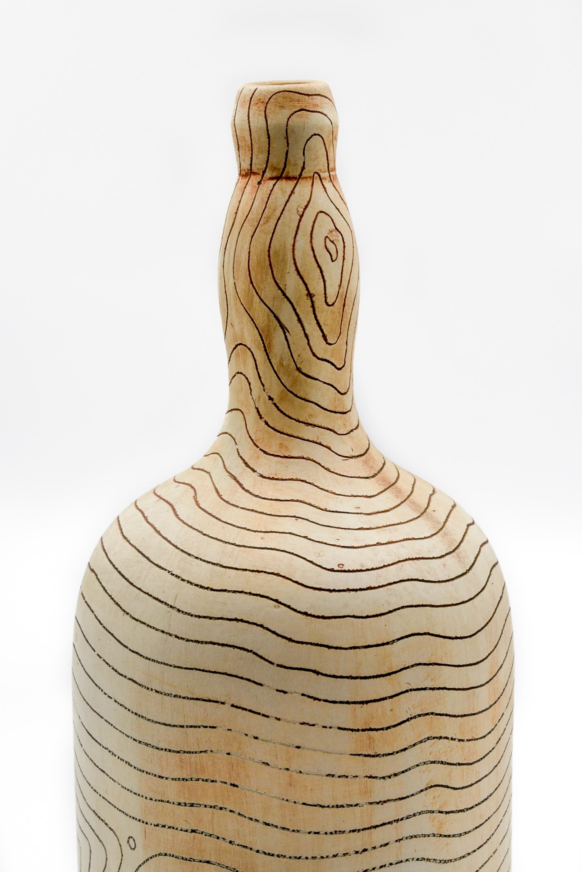 which clay is used for bottle art