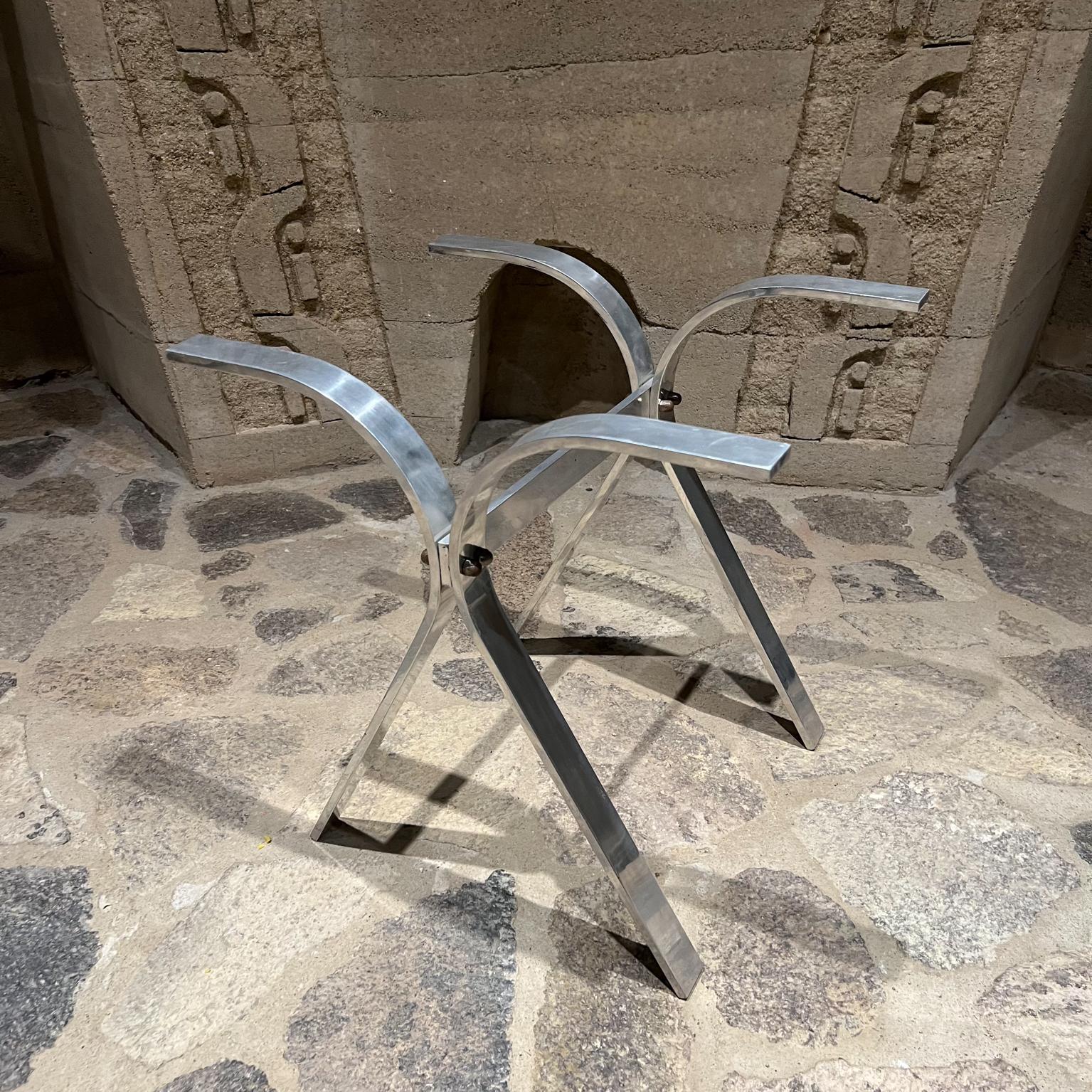 Mid-Century Modern Table d'appoint sculpturale moderne des années 1970, Mexique en vente