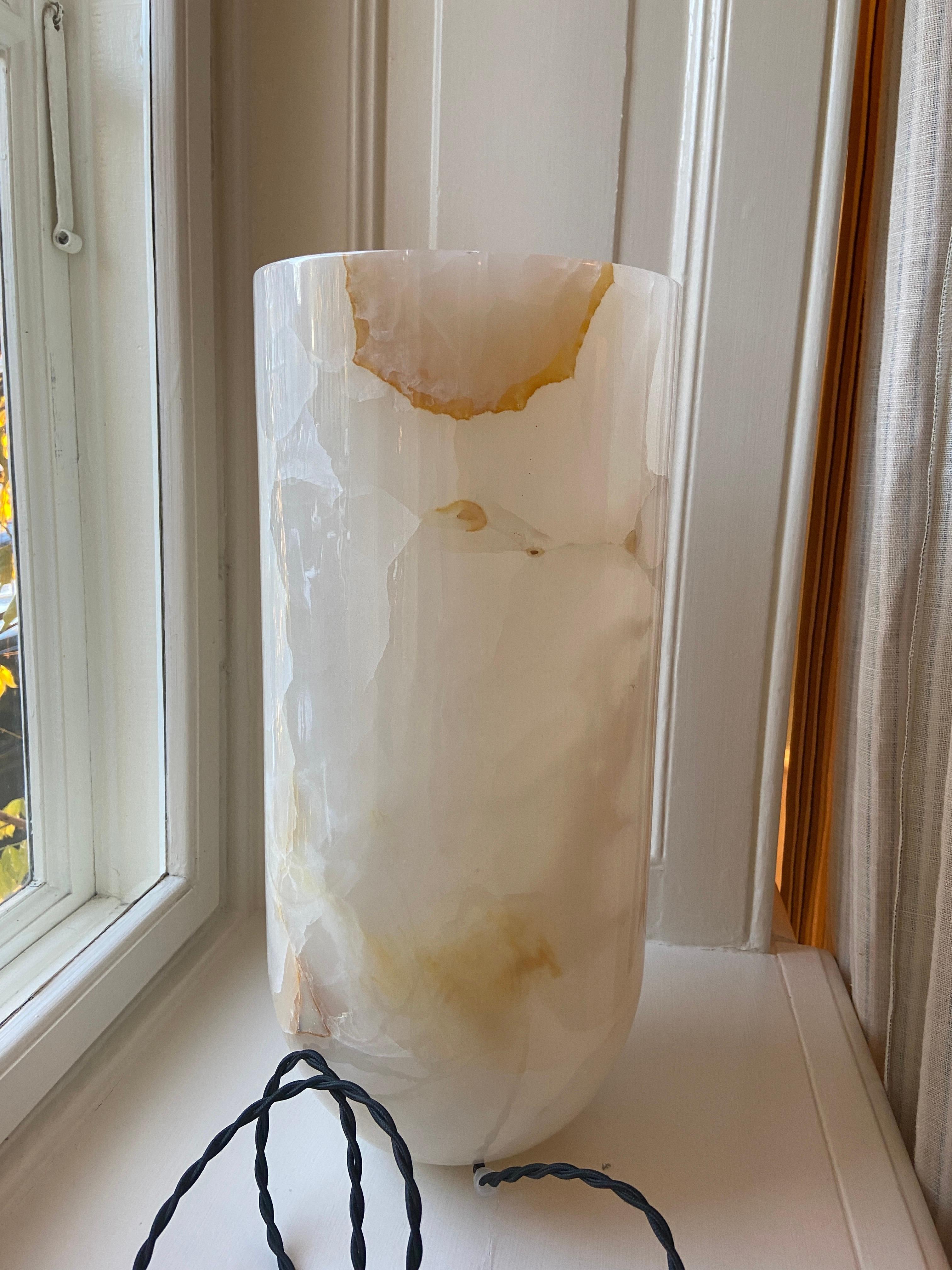 Modern Michael Anastassiades Onyx Table Lamp in Marble, United Kingdom 4