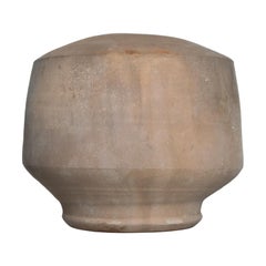 Vase en poterie architecturale moderne du milieu du siècle dernier Attribué à John Follis