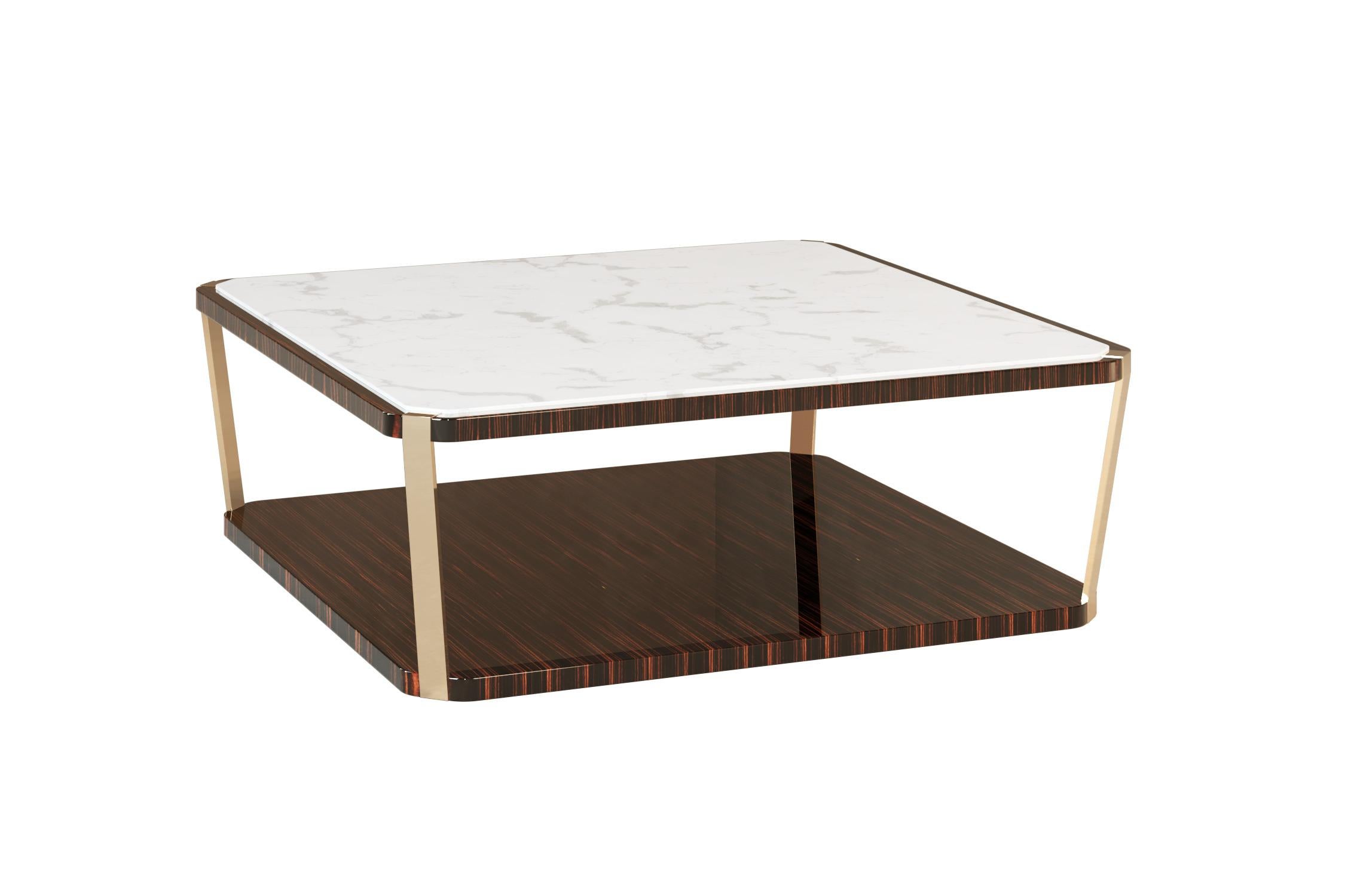 Dieser moderne rechteckige Beistelltisch verbindet schlichte Raffinesse mit funktionalem Design und ist damit ein Blickfang für jeden zeitgenössischen Wohnbereich. Die luxuriöse Keramikplatte des Tisches wird von einem eleganten Holzrahmen