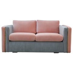 Modernes Milo Baughman für Thayer Coggin Zweifarbiges Sofa aus rosa und grauem Samt