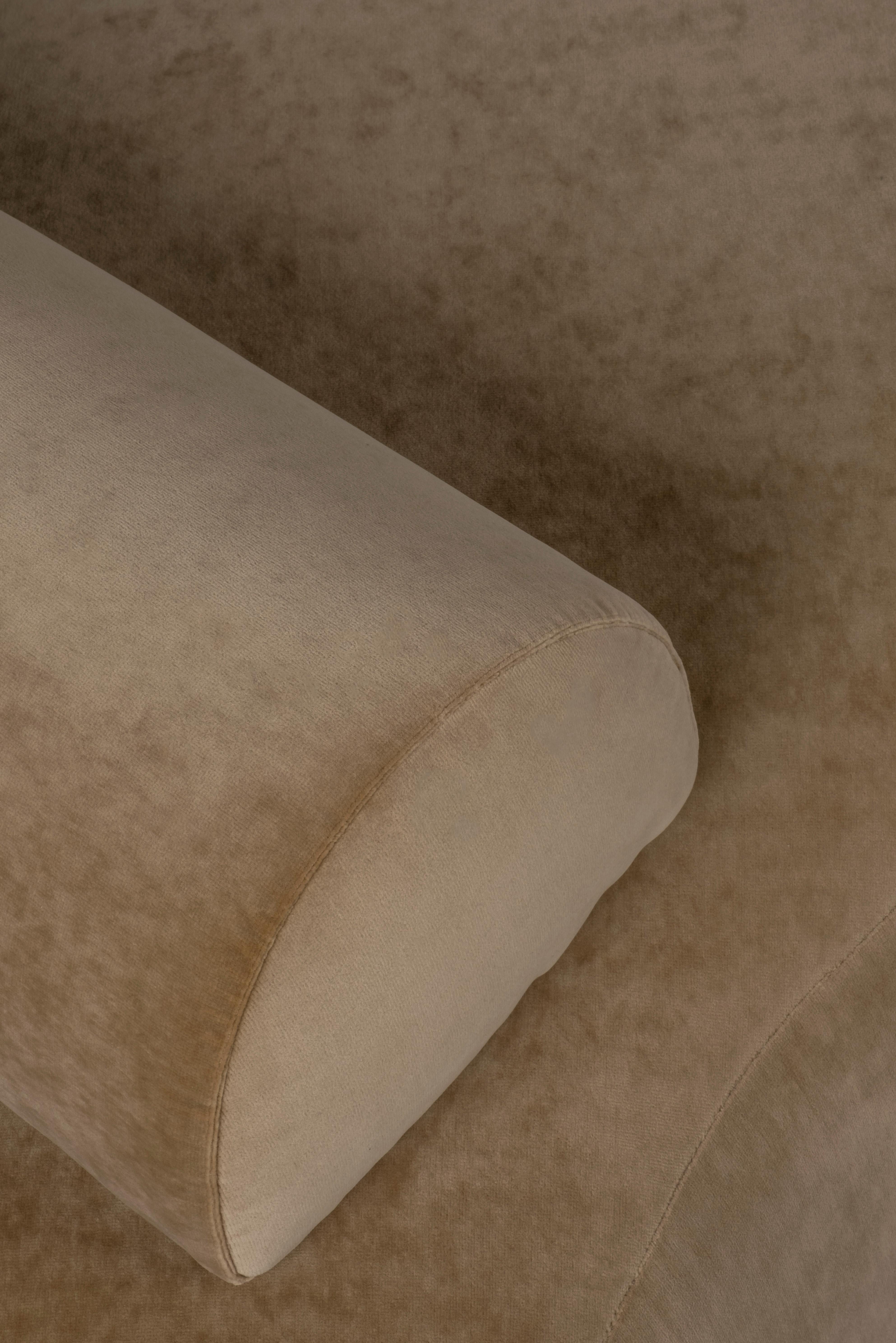Modern Minho Chaise Lounge, DEDAR Velvet, Handmade in Portugal by Greenapple For Sale 3