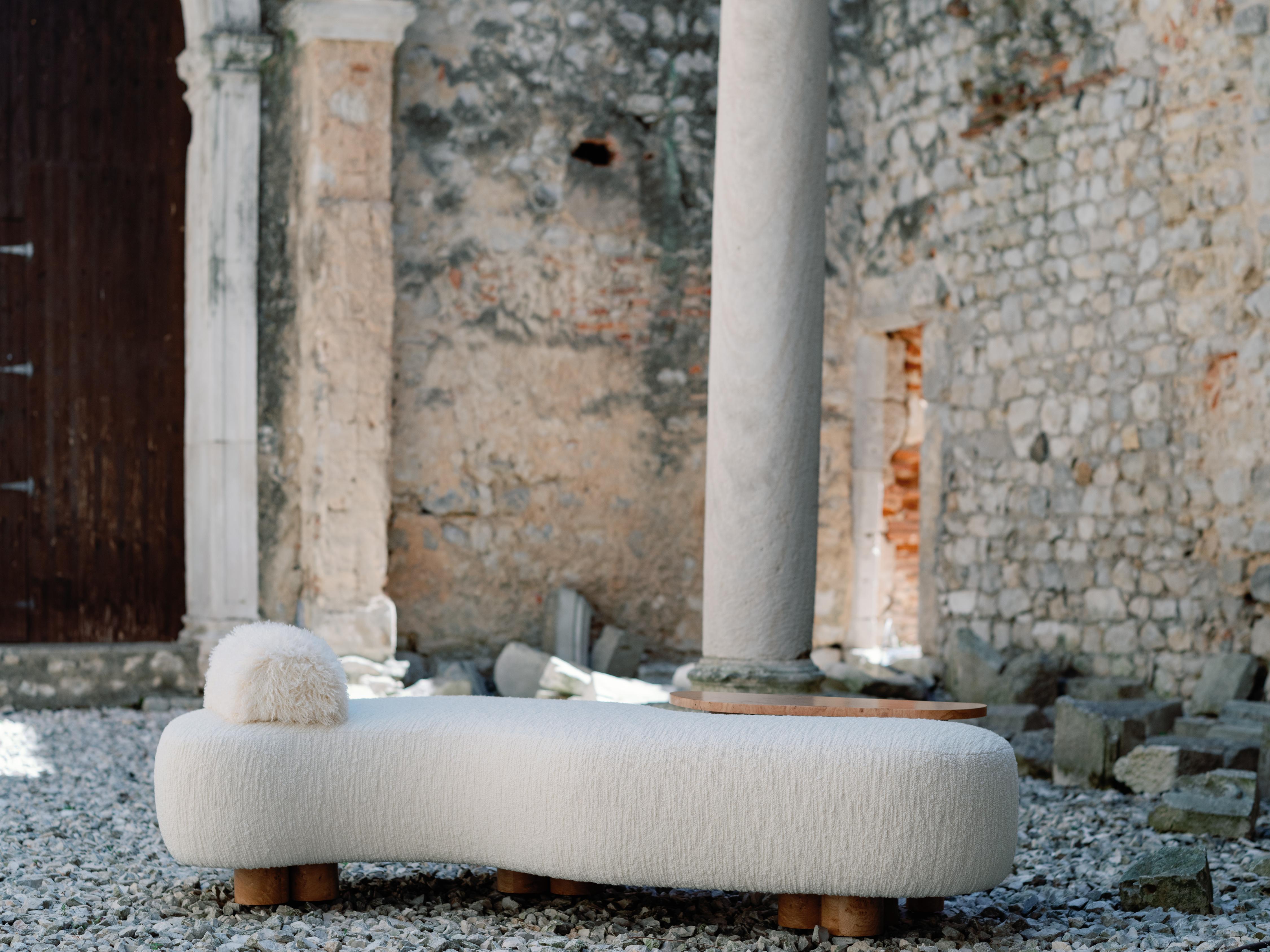 Mid-Century Modern Minho Day Bed, Holly Hunt Bouclé, Walnut, Handmade Greenapple In New Condition For Sale In Lisboa, PT