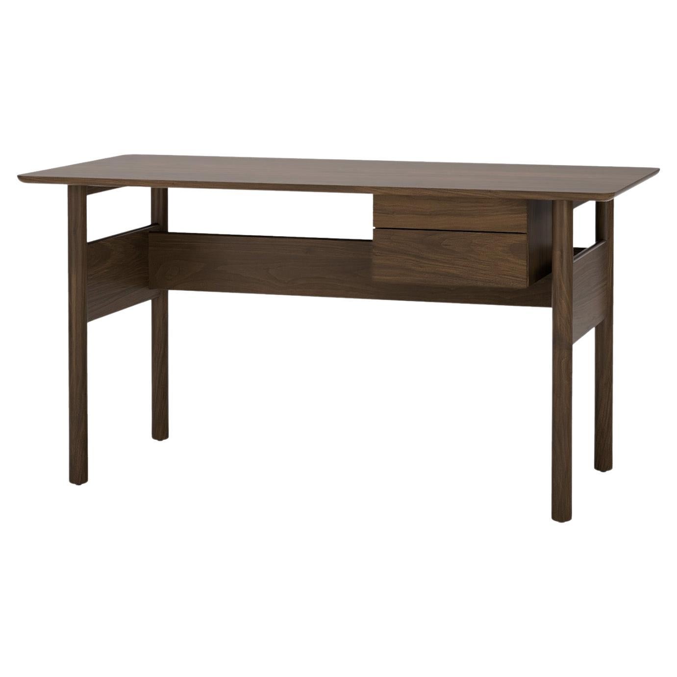 Modern Minimal Standard Desk