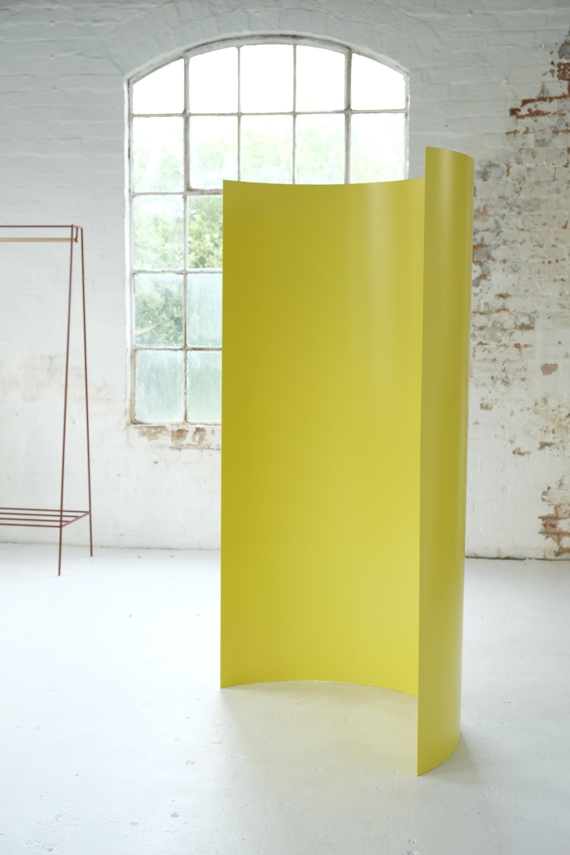 Minimalismo Schermo per la privacy in alluminio giallo moderno e minimale / Divisorio per la stanza in vendita