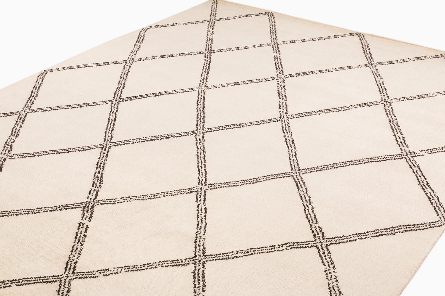 Organique Tapis moderne minimaliste croixhatch crème fait à la main en mohair de Joseph Carini en vente