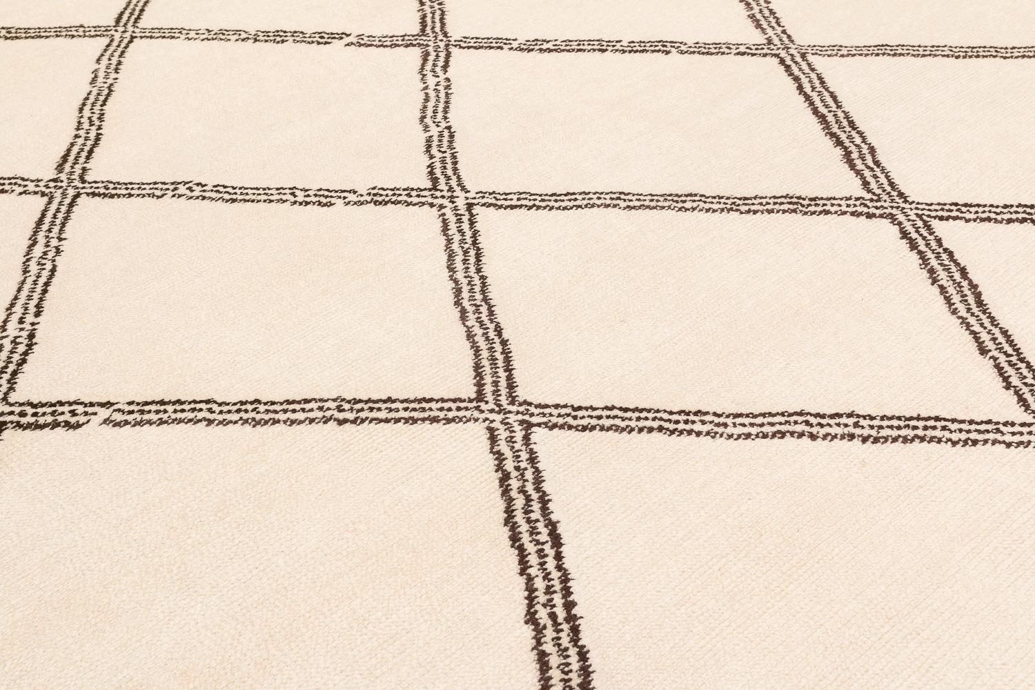 Népalais Tapis moderne minimaliste croixhatch crème fait à la main en mohair de Joseph Carini en vente