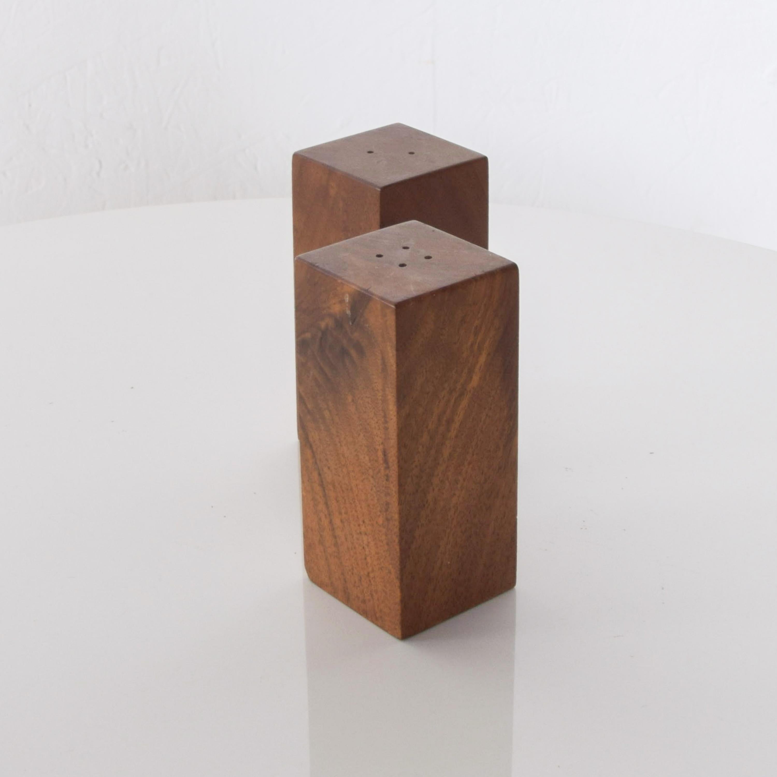 Late 20th Century 1970s Modernist Salt Pepper Shaker Set Cube Block Walnut Wood 