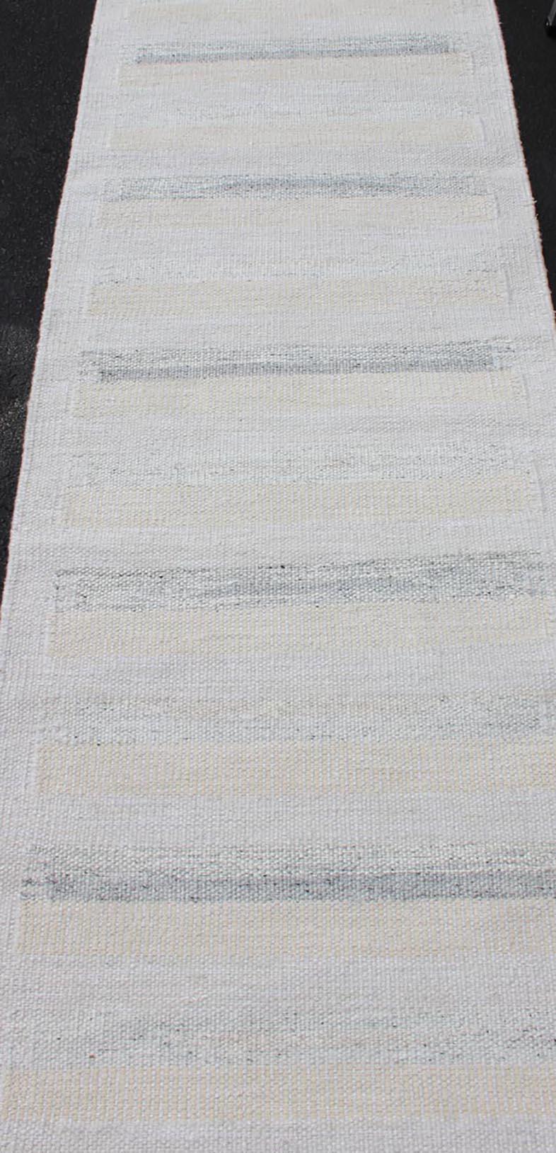 Hand-Woven Modern Minimalist Design Flat-Weave Runner Rug in Gray, Cream and Ivory For Sale