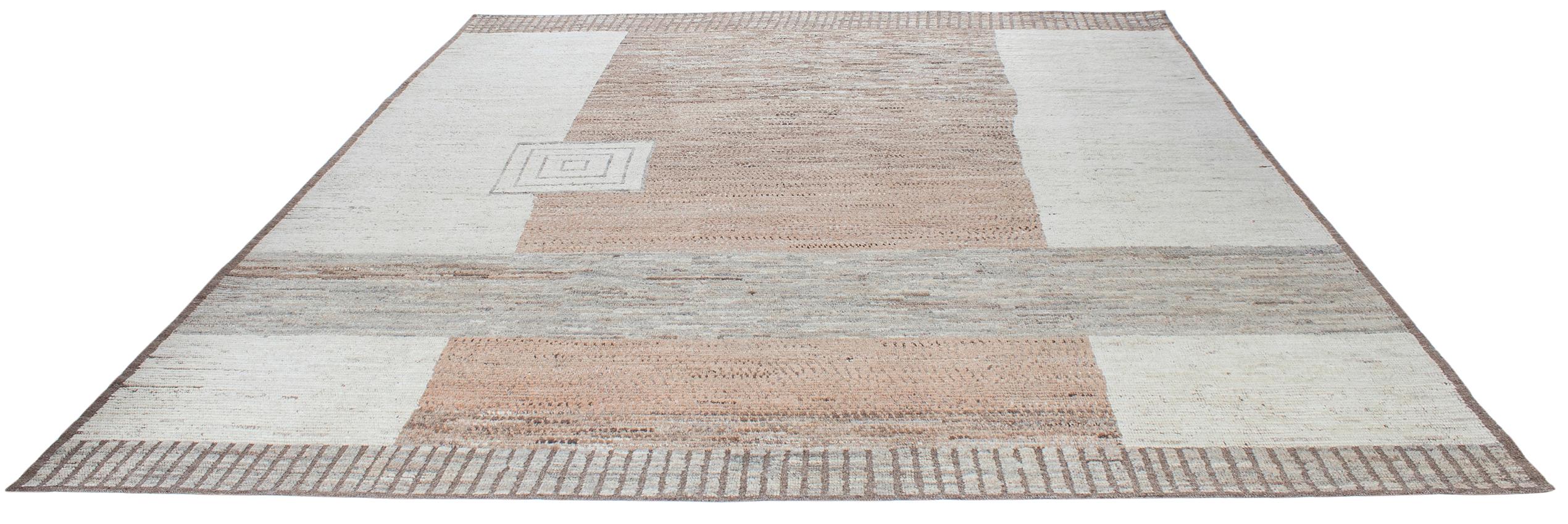 Mid-Century Modern Modern Minimalist Mid-Century Style Wool Rug in Beige, Copper, and Grey Tones For Sale