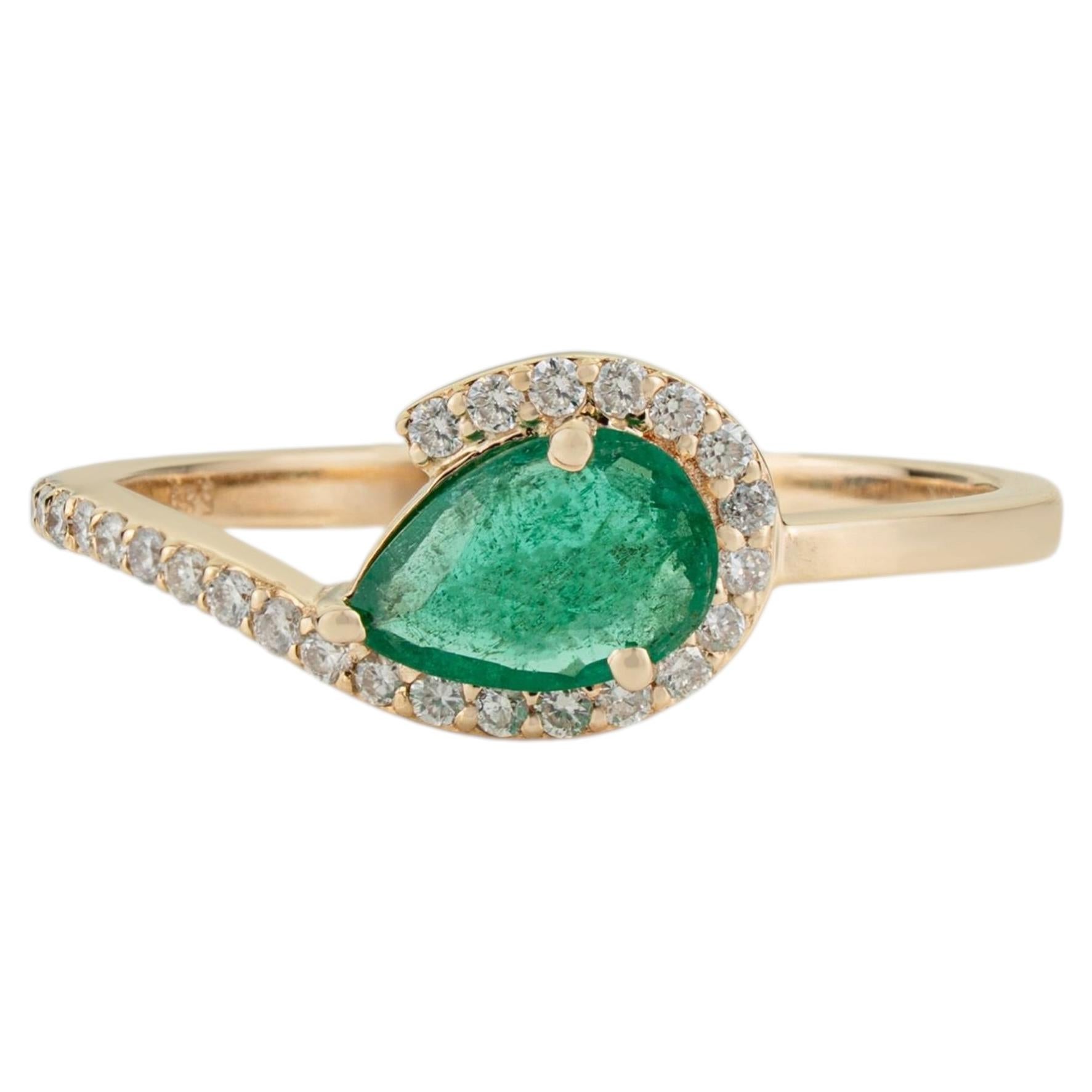 For Sale:  Modern Minimalist Pear Shape Emerald & Diamond Halo Ring in 14K Yellow Gold