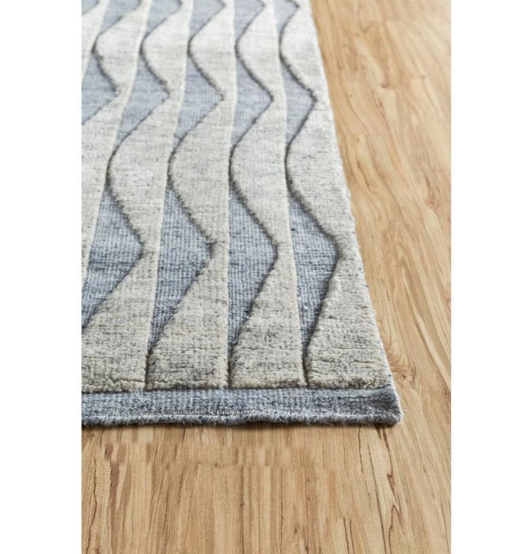 Indian Modern Minimalist Skyline Blue & Silver Gray 150x240 cm Handmade Rug For Sale