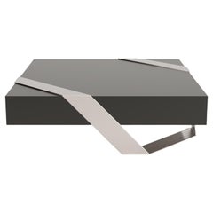 Table basse carrée moderne et minimaliste Laque noire Acier inoxydable brossé