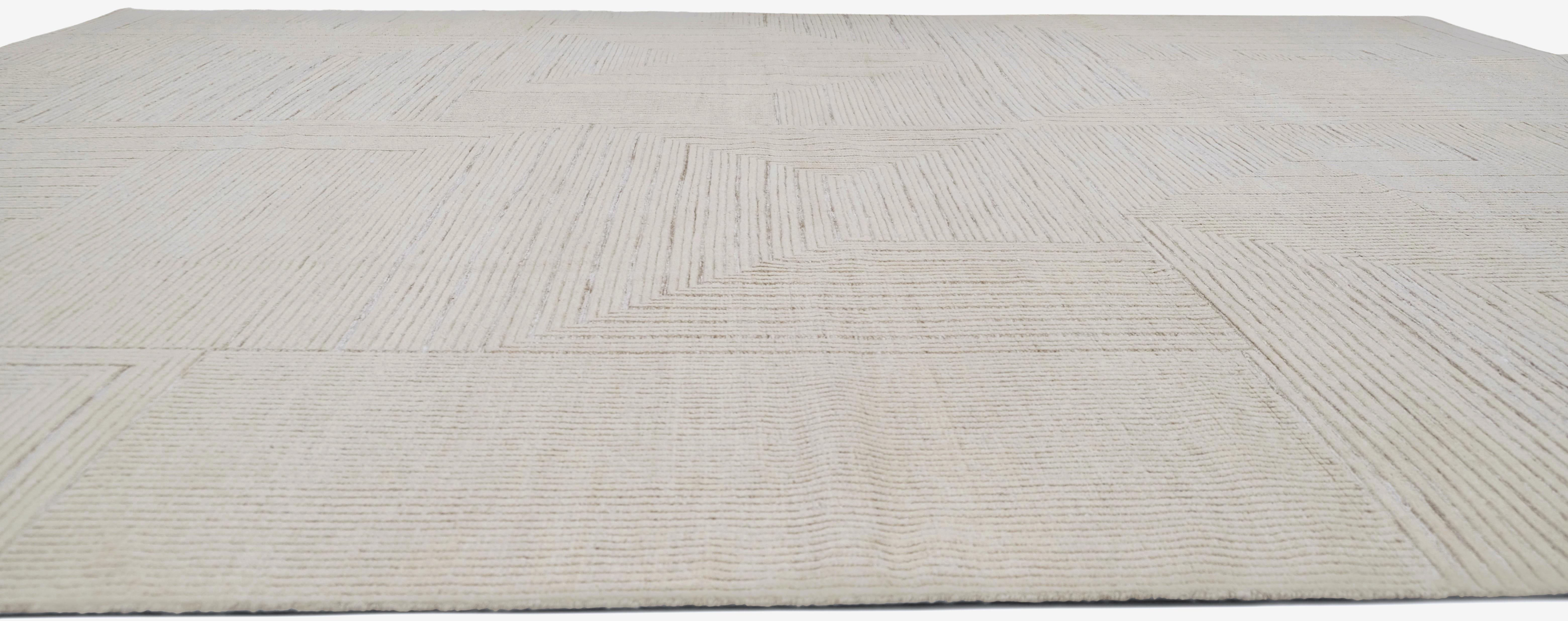 Moderner minimalistischer elfenbeinfarbener cremefarbener geometrischer gemusterter Wollteppich 11'6''x15'9'' (Handgeknüpft) im Angebot