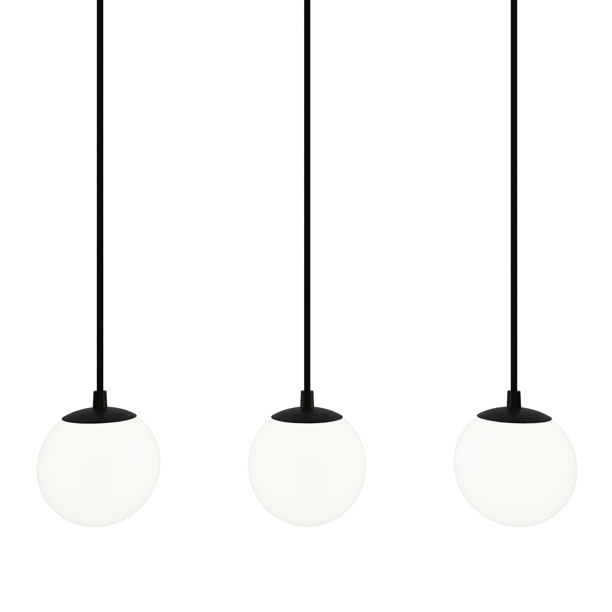 Moderne minimalistische Pendelleuchte „Perlyna – klein“, eine Glaskugel 110 mm (Minimalistisch) im Angebot