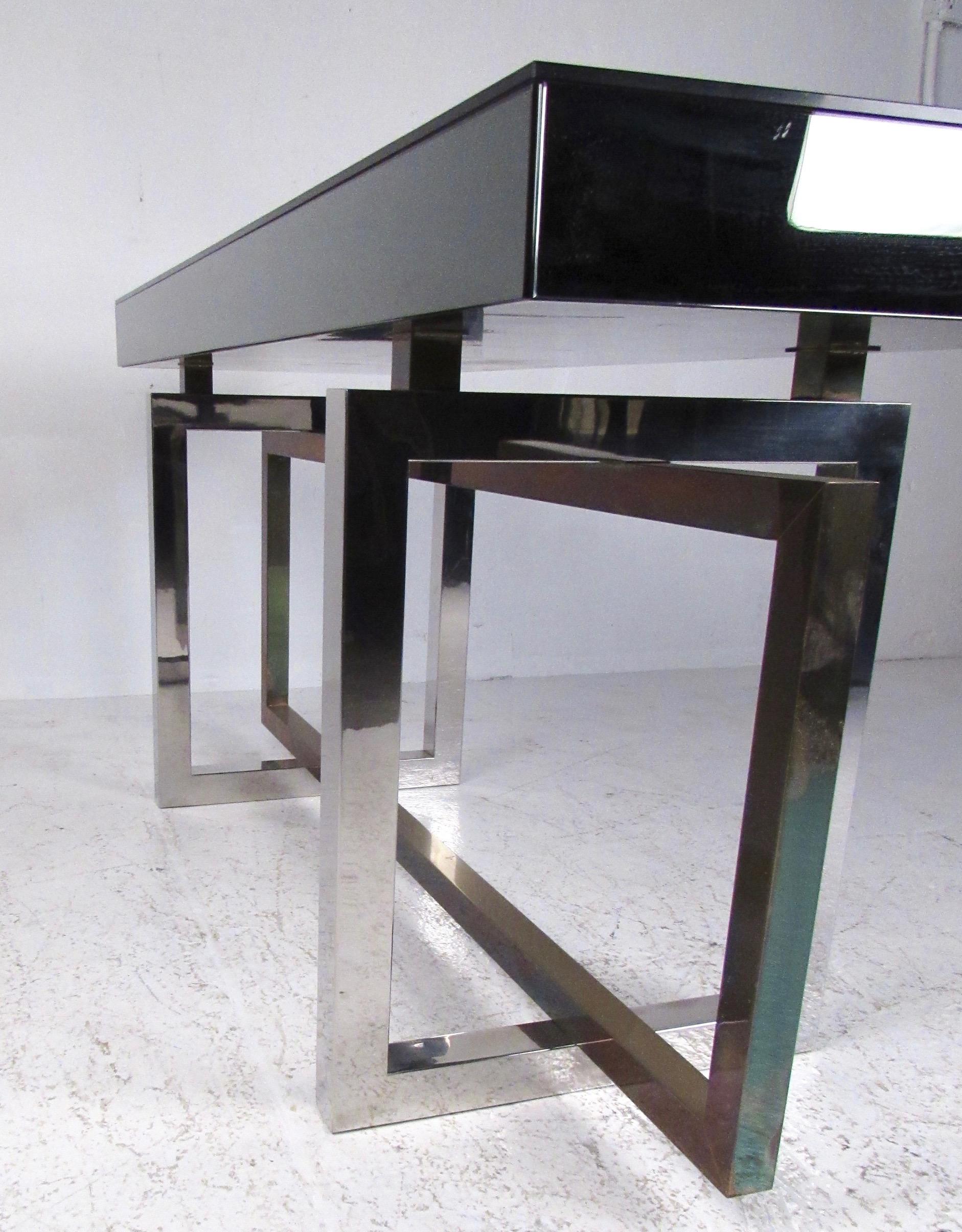 Modern Mirror and Brass Finish Console Table 2