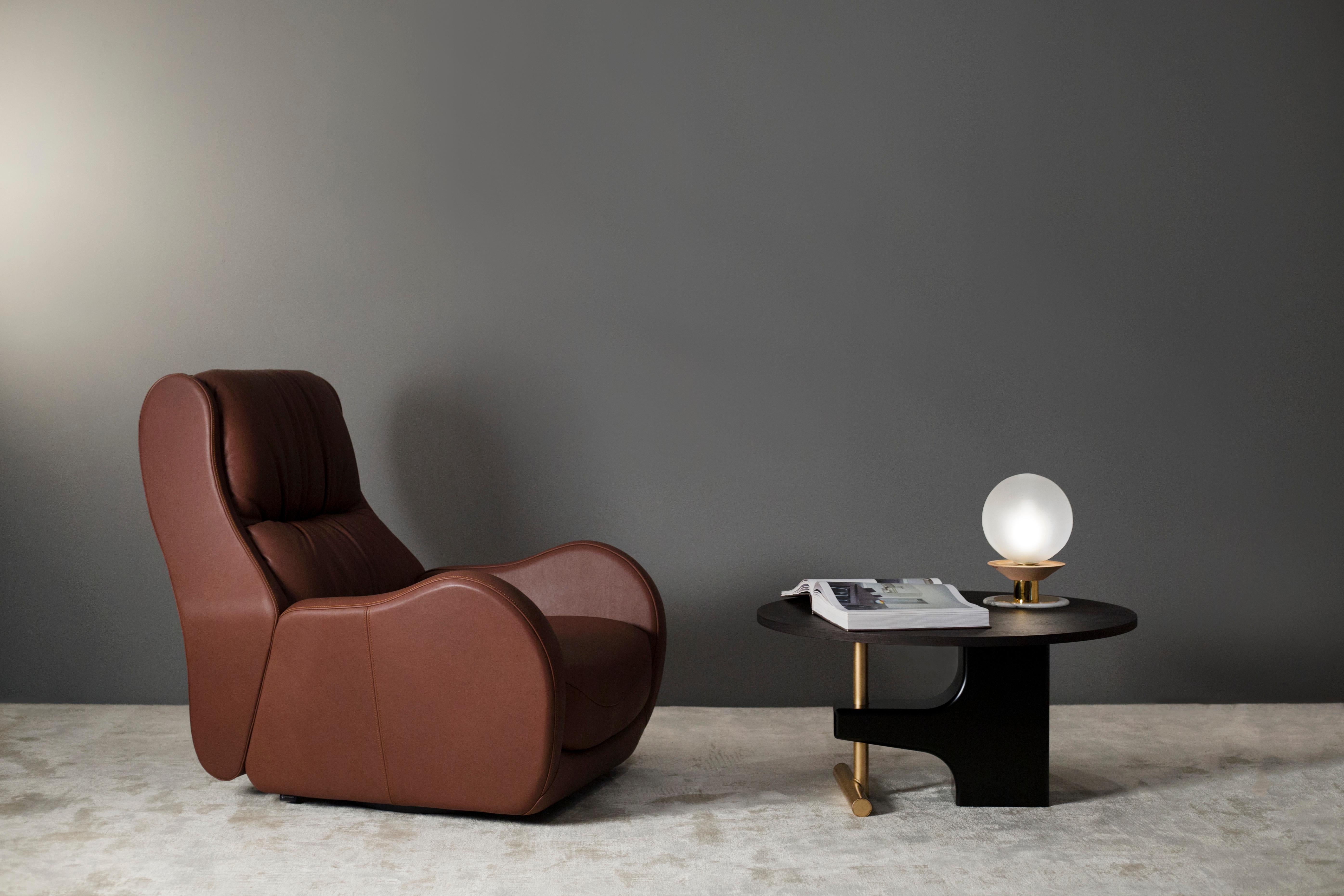 Modern Mó Couchtisch, Sahara Noir Marmor Messing, Handmade Portugal Greenapple (Metall) im Angebot