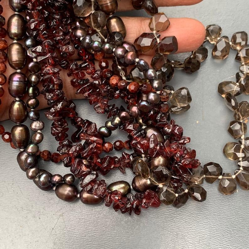 Perlina Collana Torsade moderna/modulare in argento con pietre e perle reali in vendita