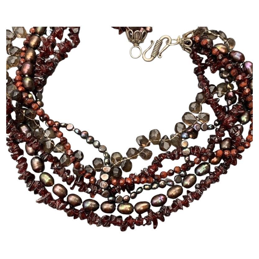 Collana Torsade moderna/modulare in argento con pietre e perle reali in vendita