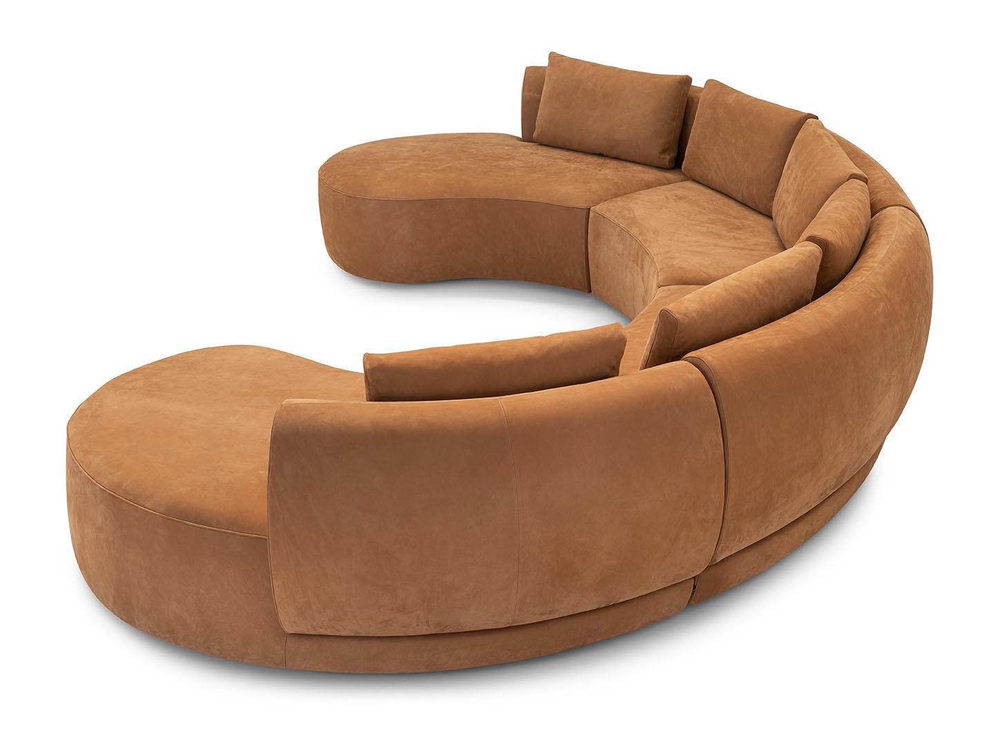 Italian Modern Modular Sofa Frame Made in Wood Leather Customisable For Sale