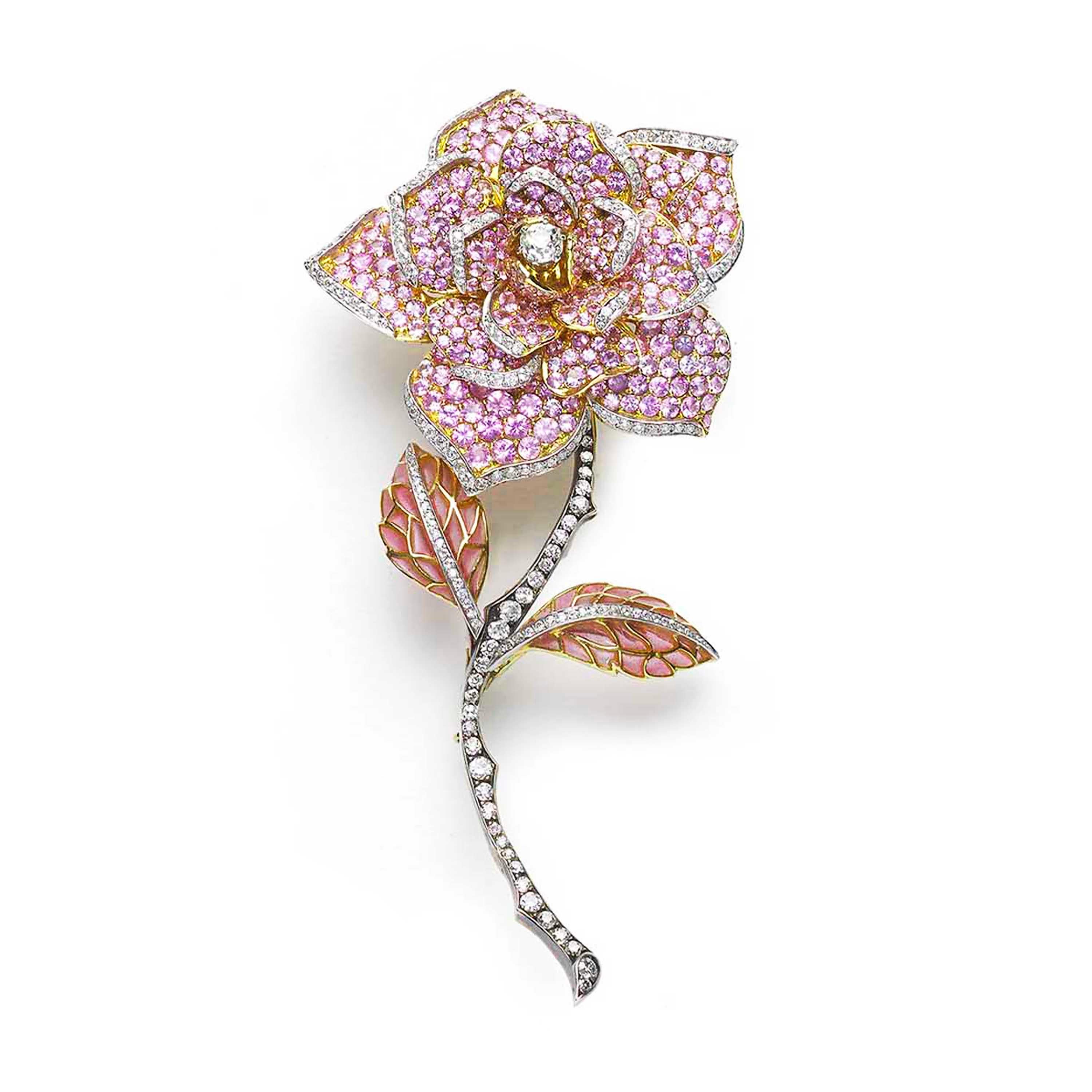 Moderno Conjunto de Broche y Pendientes Moira Rosa de Zafiro Rosa y Diamante en Oro y Plata en Bueno estado para la venta en London, GB