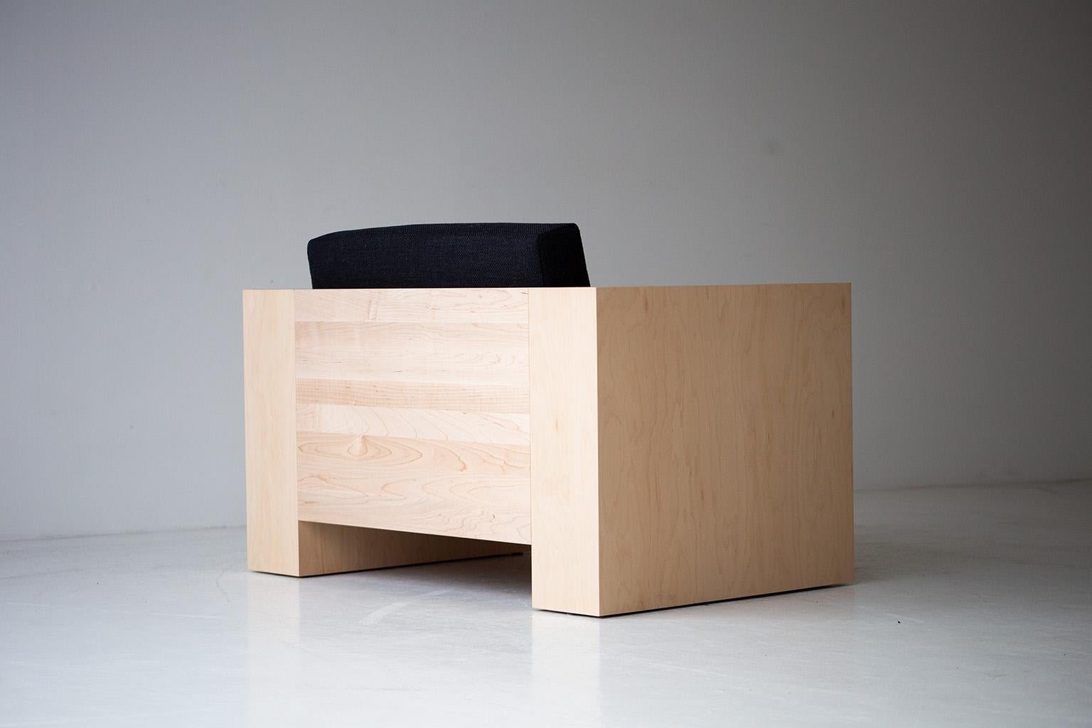Modern Mondo Lounge Chair For Sale 2