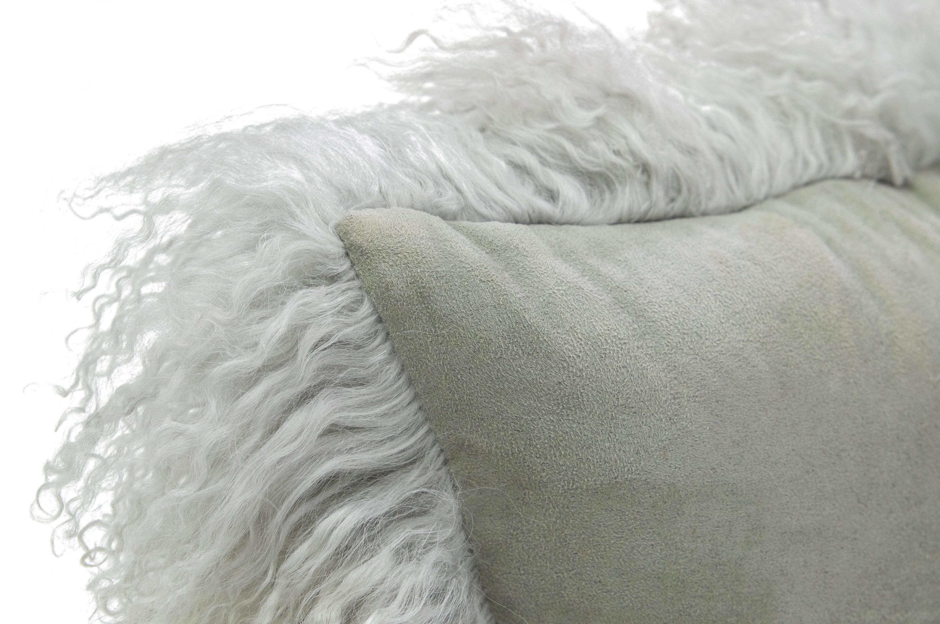 Modern Mongolian Lamb Fur Single Side Pillow In Light Gray In New Condition For Sale In Norwalk, CT