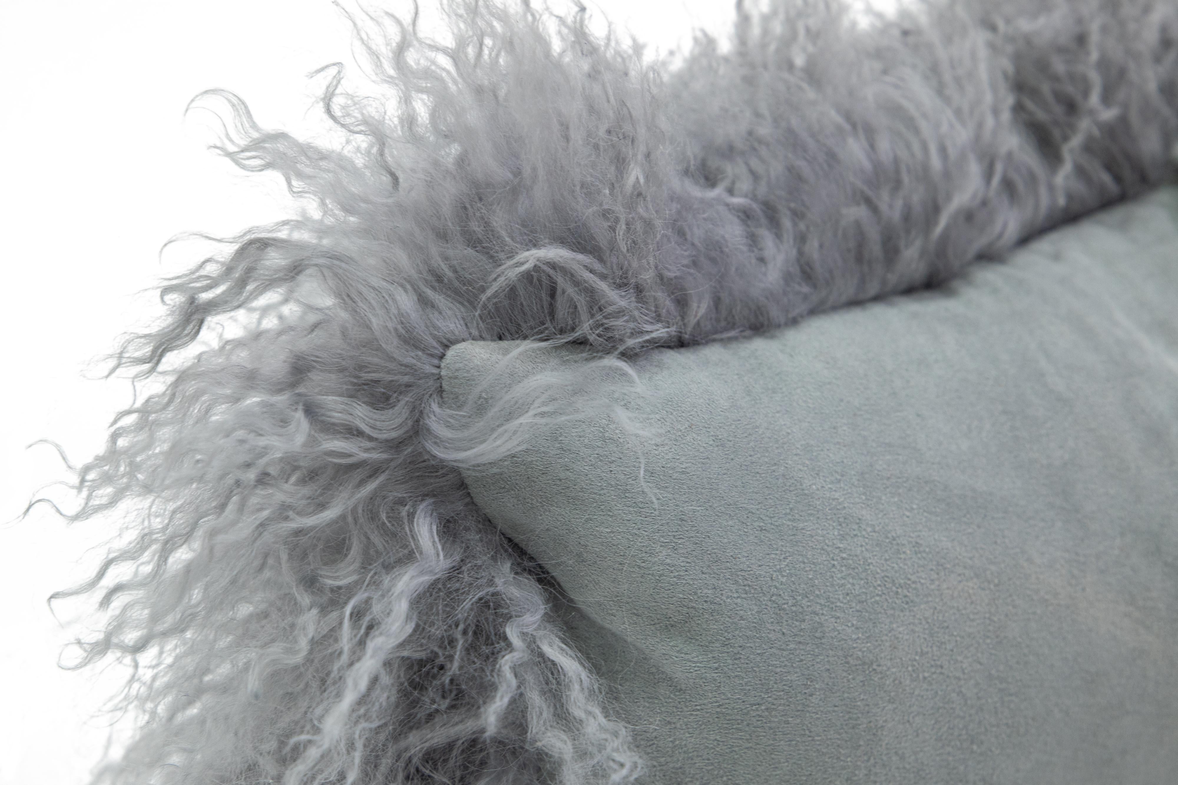 Modern Mongolian Lamb Fur Single Side Pillow In Silver Gray Color In New Condition For Sale In Norwalk, CT