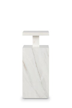Escultura Pedestal Monique Moderna Mármol Calacatta Hecho a Mano Portugal Greenapple