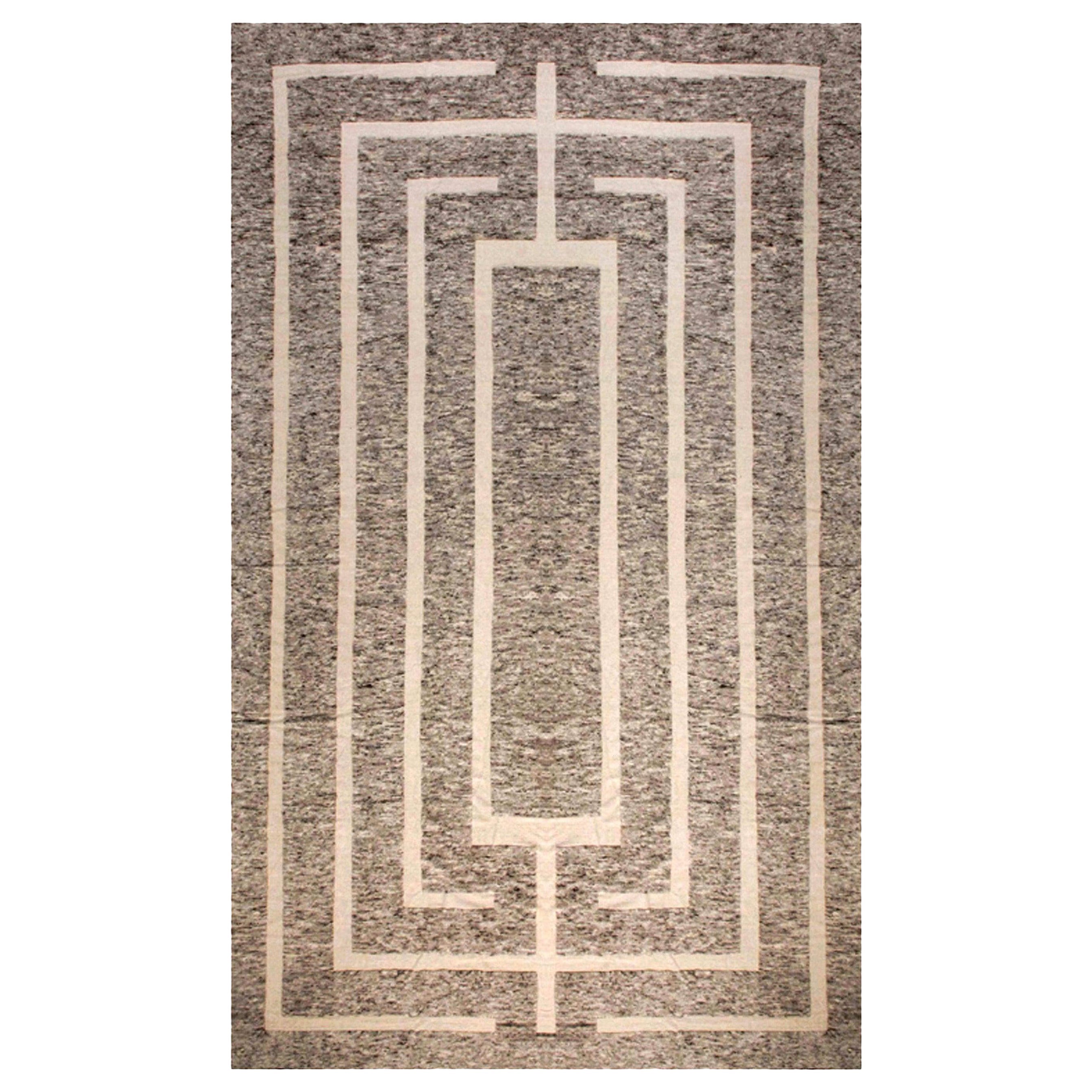 Monumentaler geometrischer handgefertigter Teppich von Doris Leslie Blau