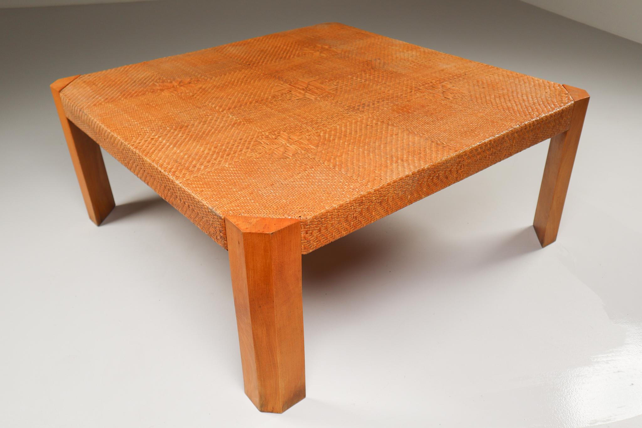 Late 20th Century Modern Monumental Rattan and Wood Coffee Table, Mid-20th Century