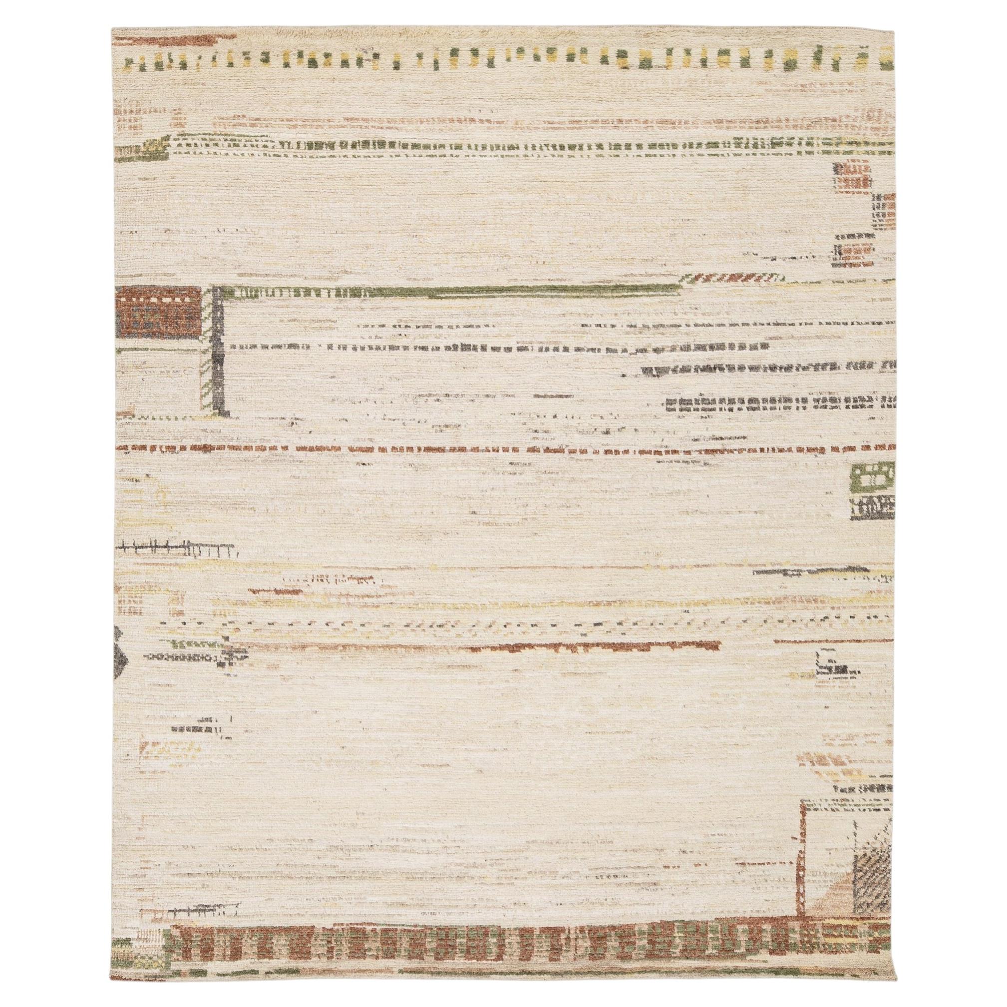 Modern Moroccan Berber Style Abstract Wool Area Rug - Neutral Earth Tones For Sale
